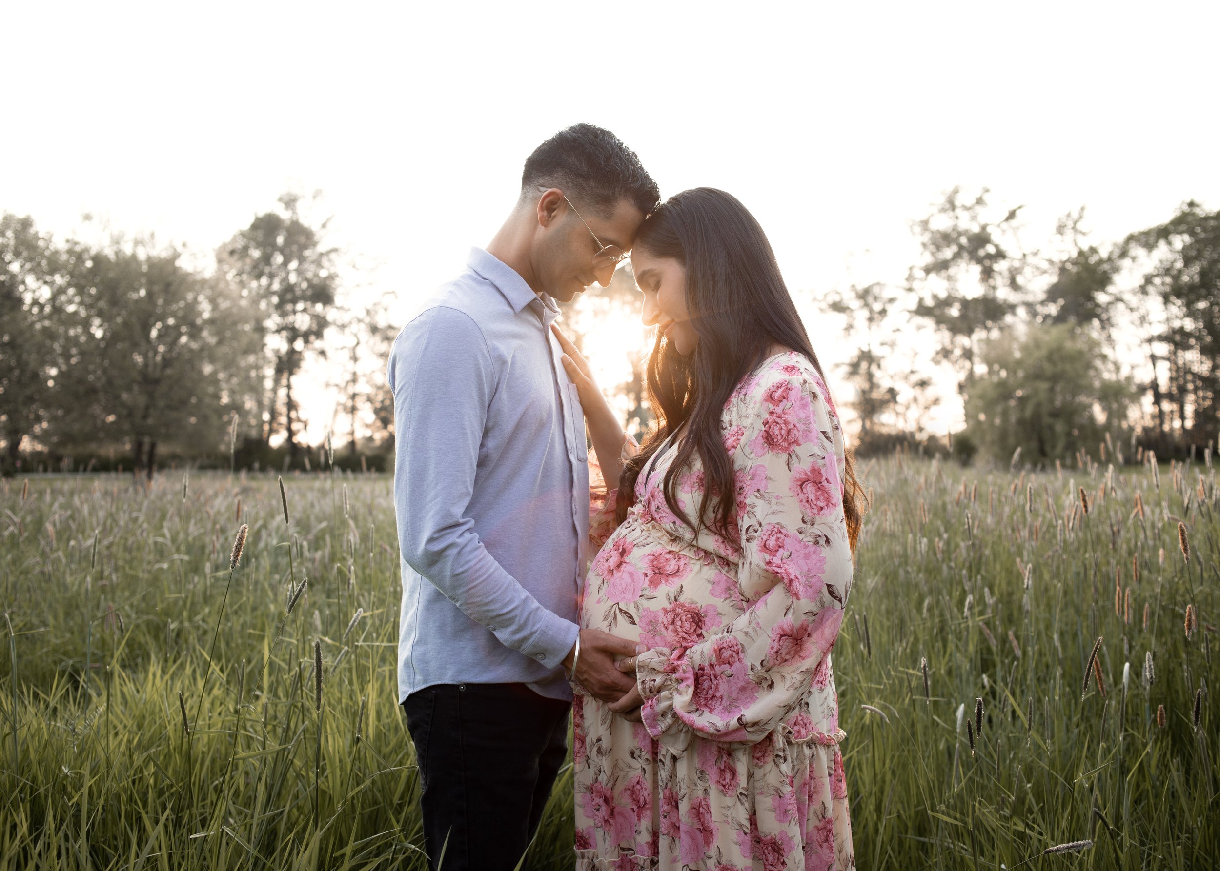 Couples Maternity Photoshoot Vancouver