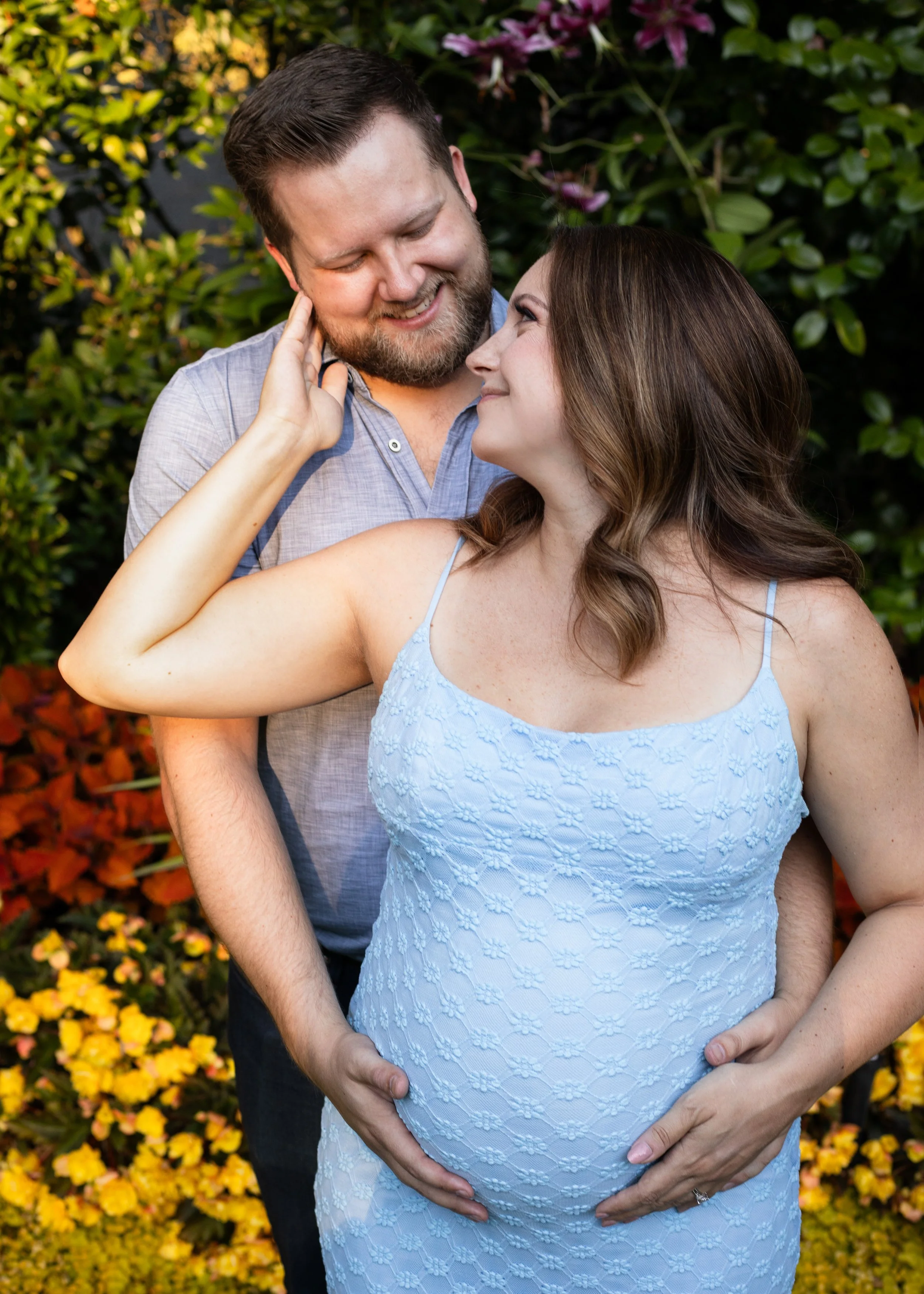 Maternity Session With Lush Greenery