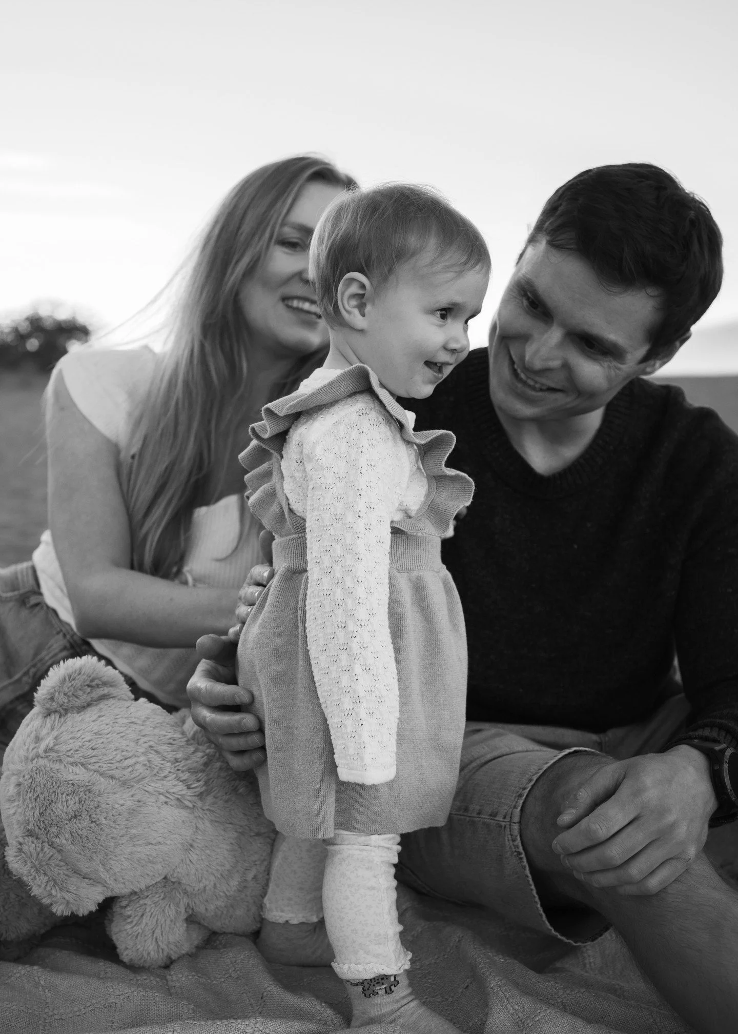 A little one growing, a family glowing #babymilestones

-

#vancouverfamilysession #vancouverfamilyphotographer #vancouverbabyphotographer #babygirl #growingup