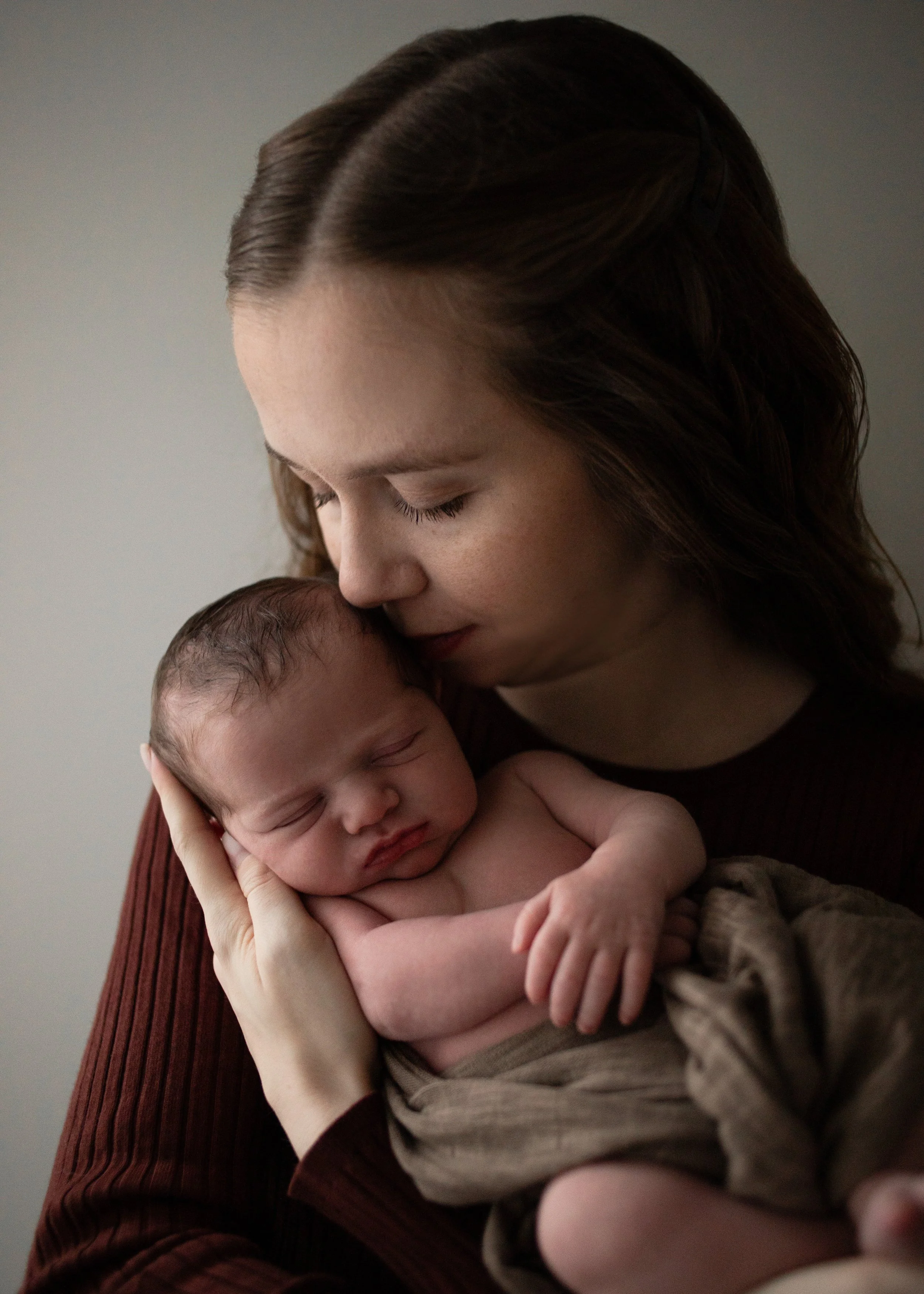 Tri-Cities newborn photographer