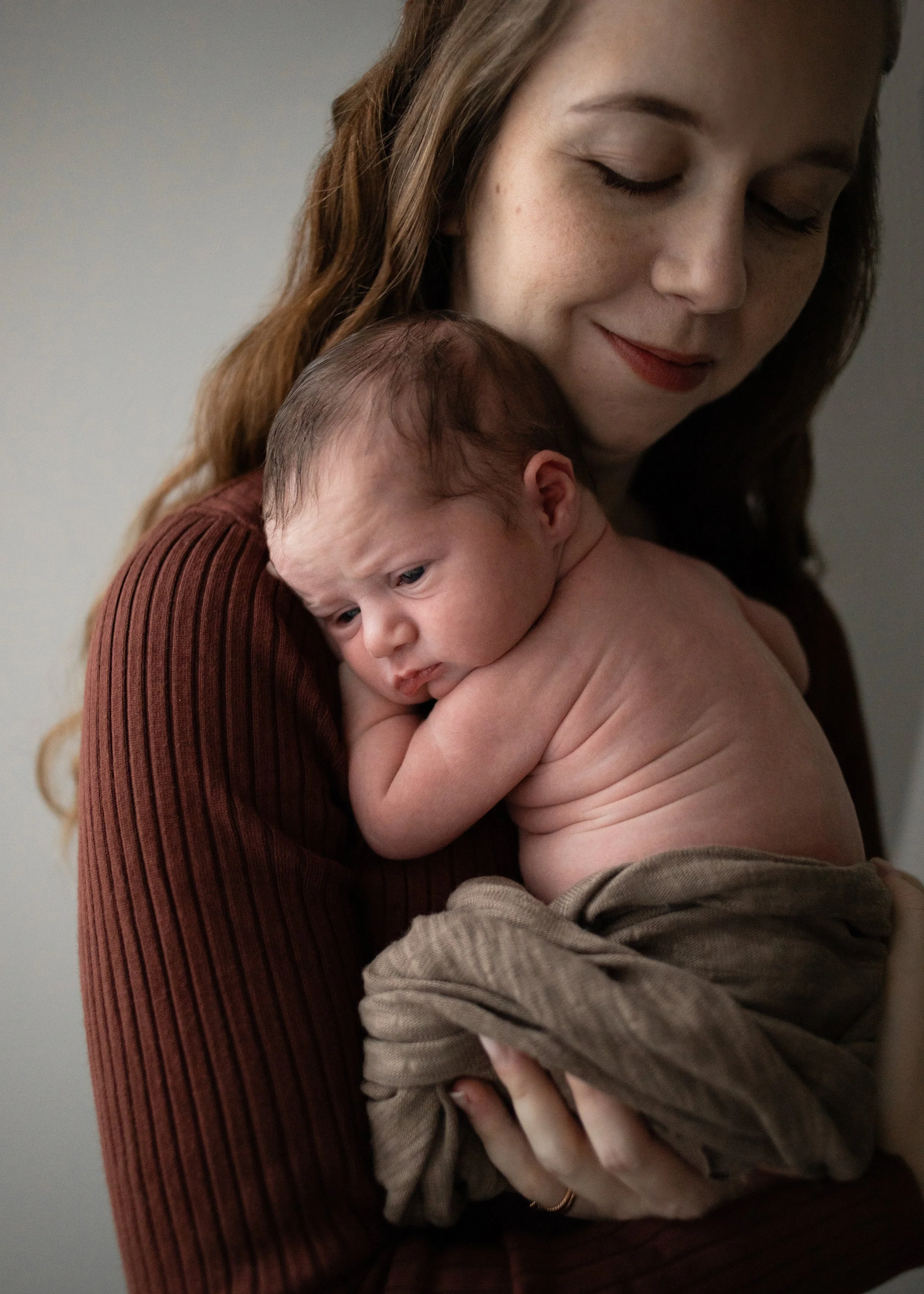 Coquitlam lifestyle newborn photography