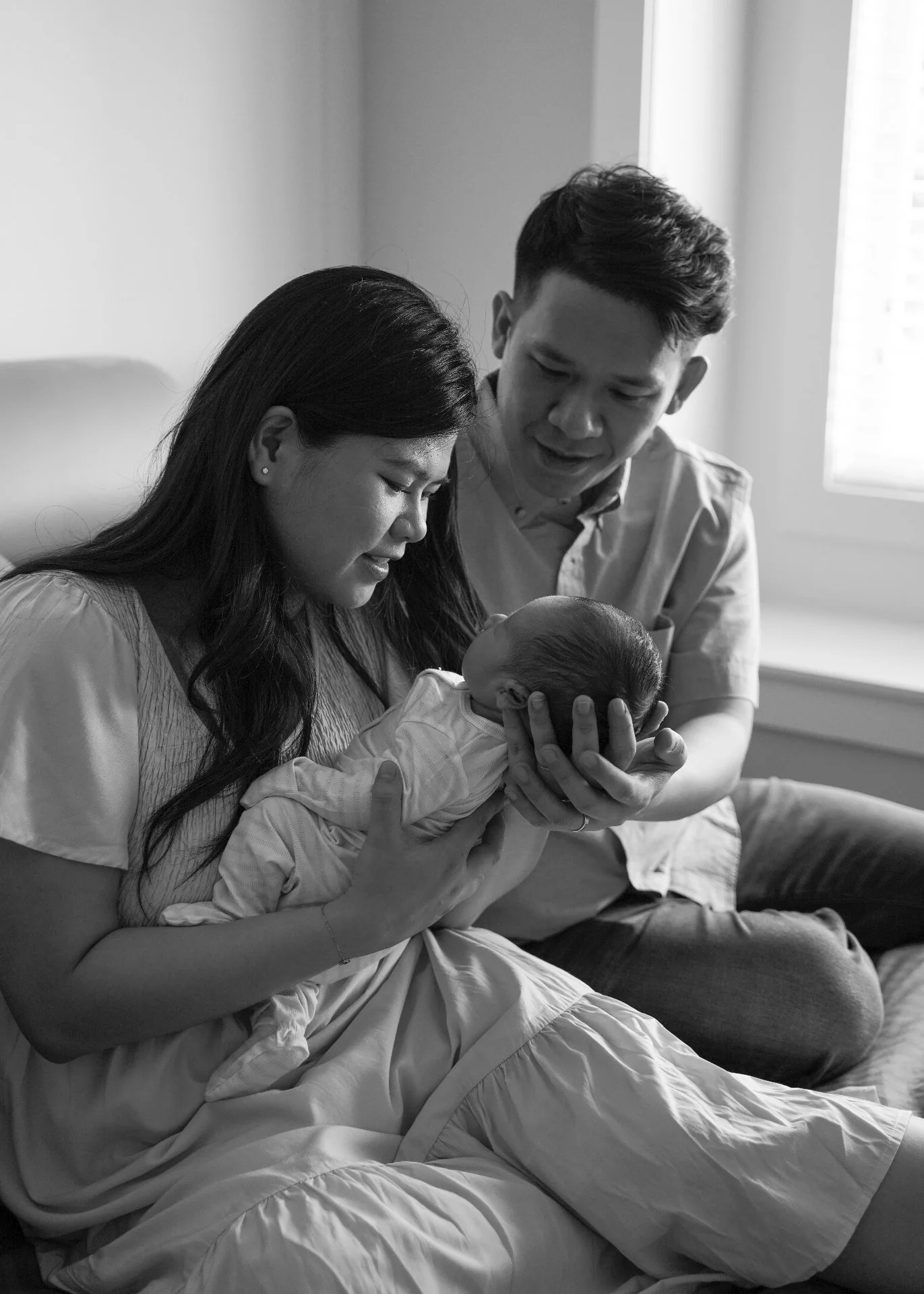 A quiet love, captured forever

-
#timelessnewborn #richmondnewbornsession #inhomenewbornphotographer #vancouvernewbornphotographer