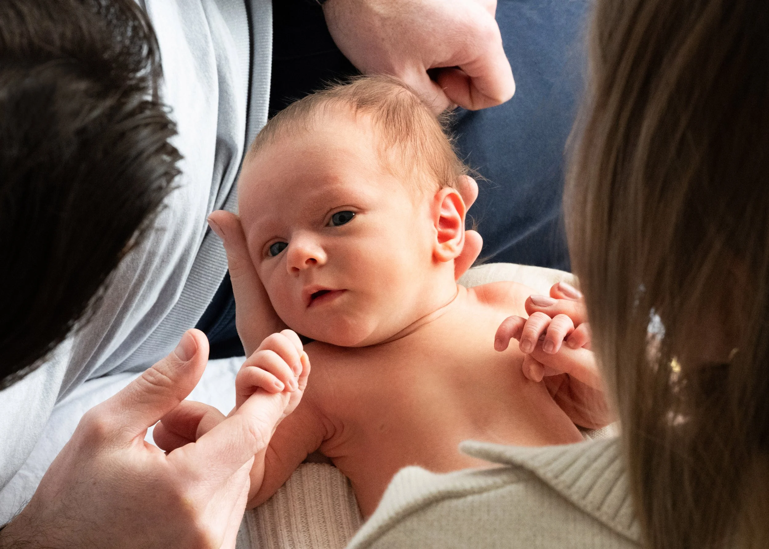 Newborn Mini Session With Natural Light | Tasha