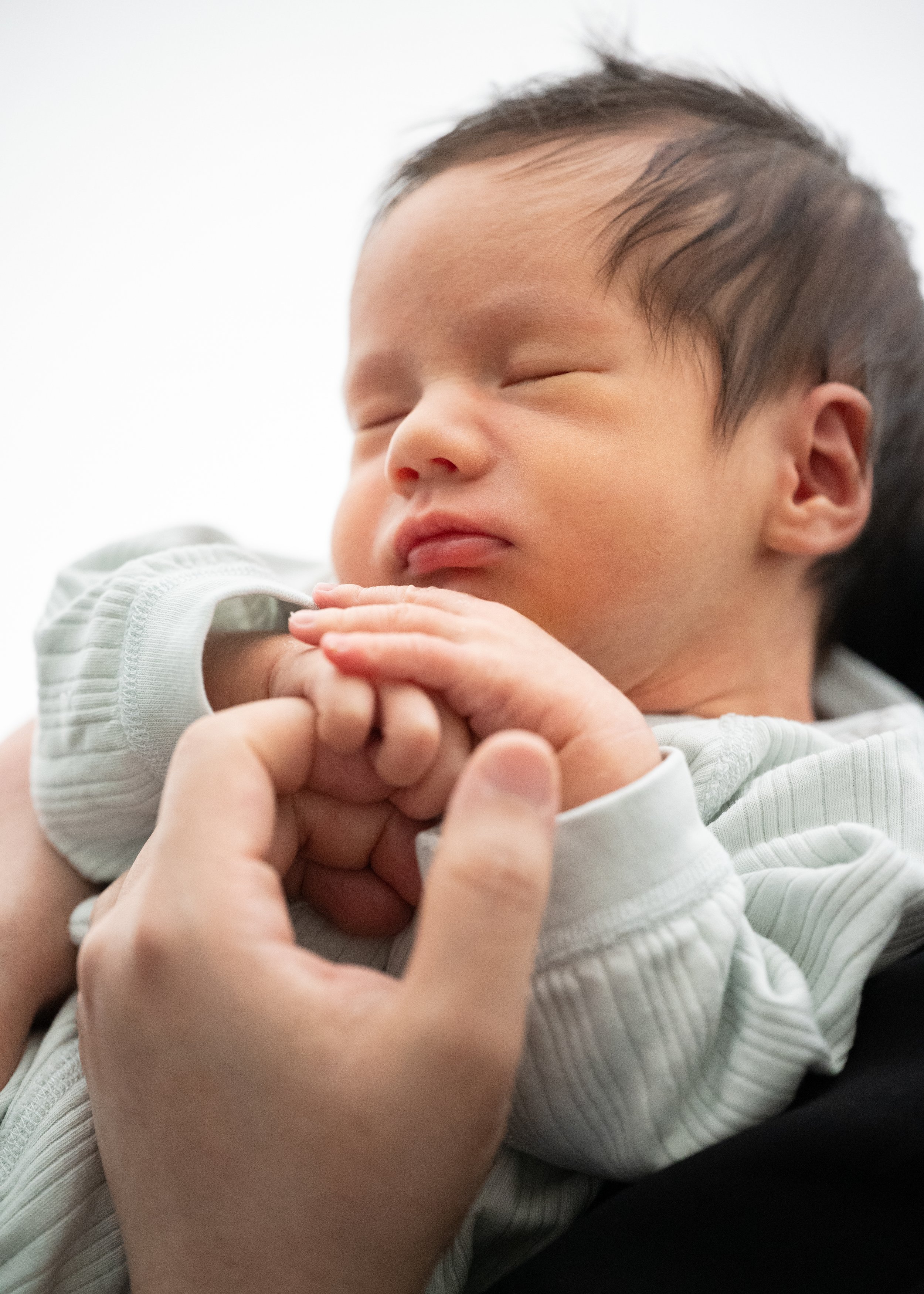 Pure and Simple Newborn Photography