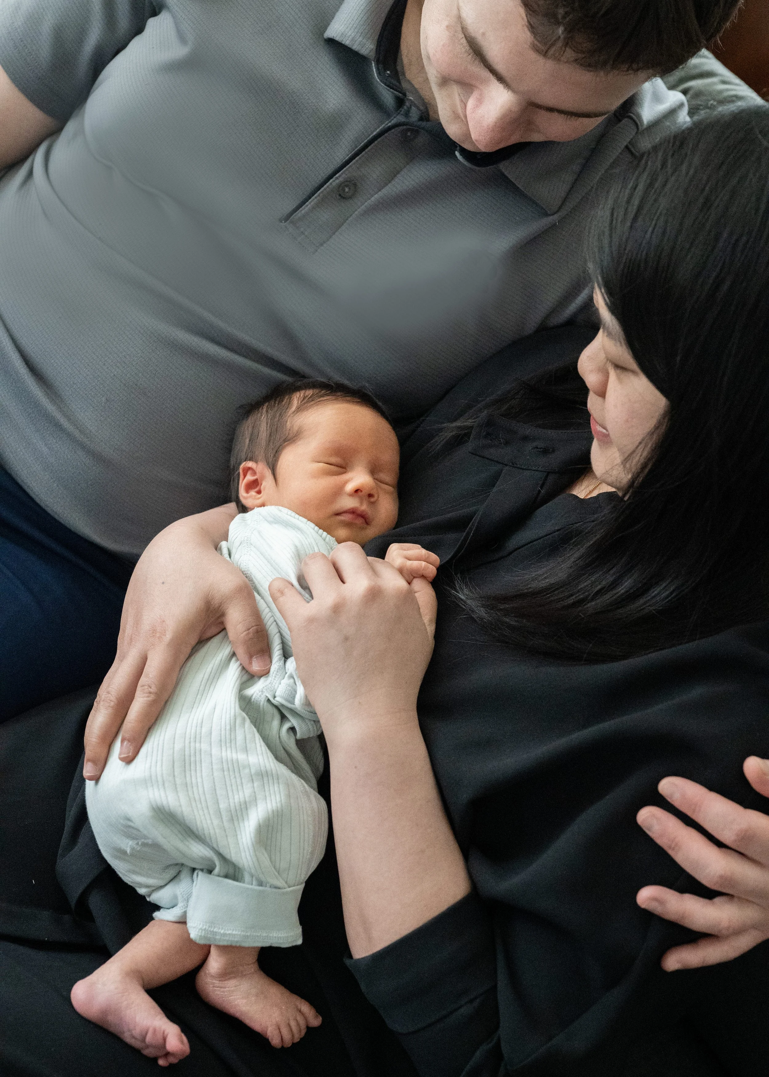 Vancouver Newborn and Family Photographer
