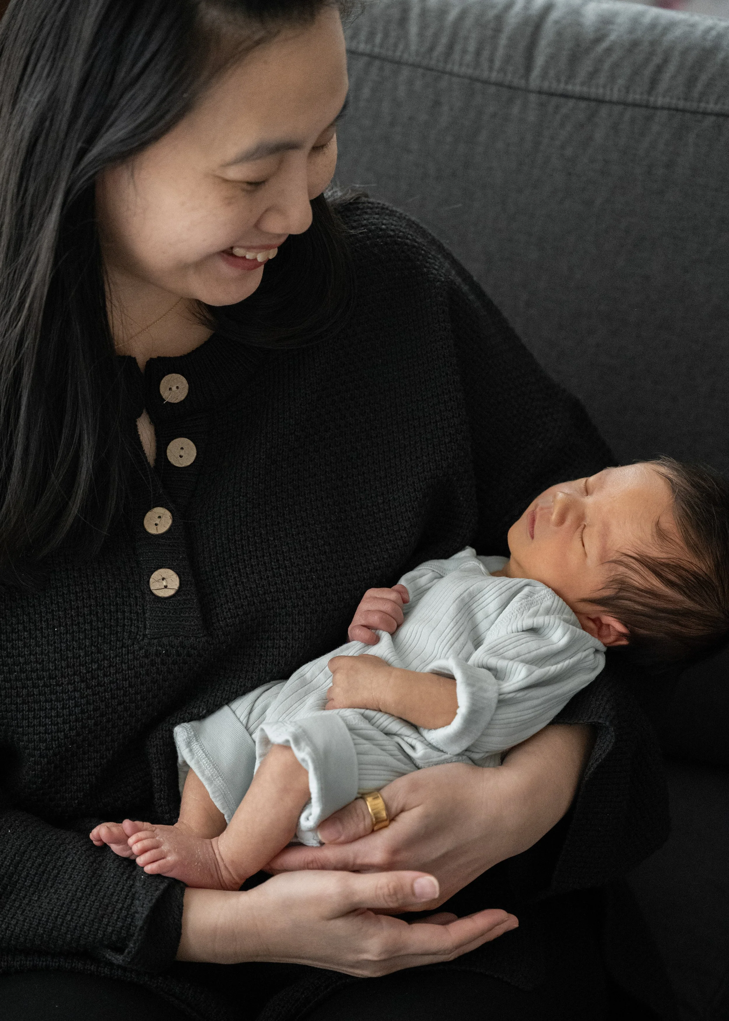 Casual Newborn Session At Home
