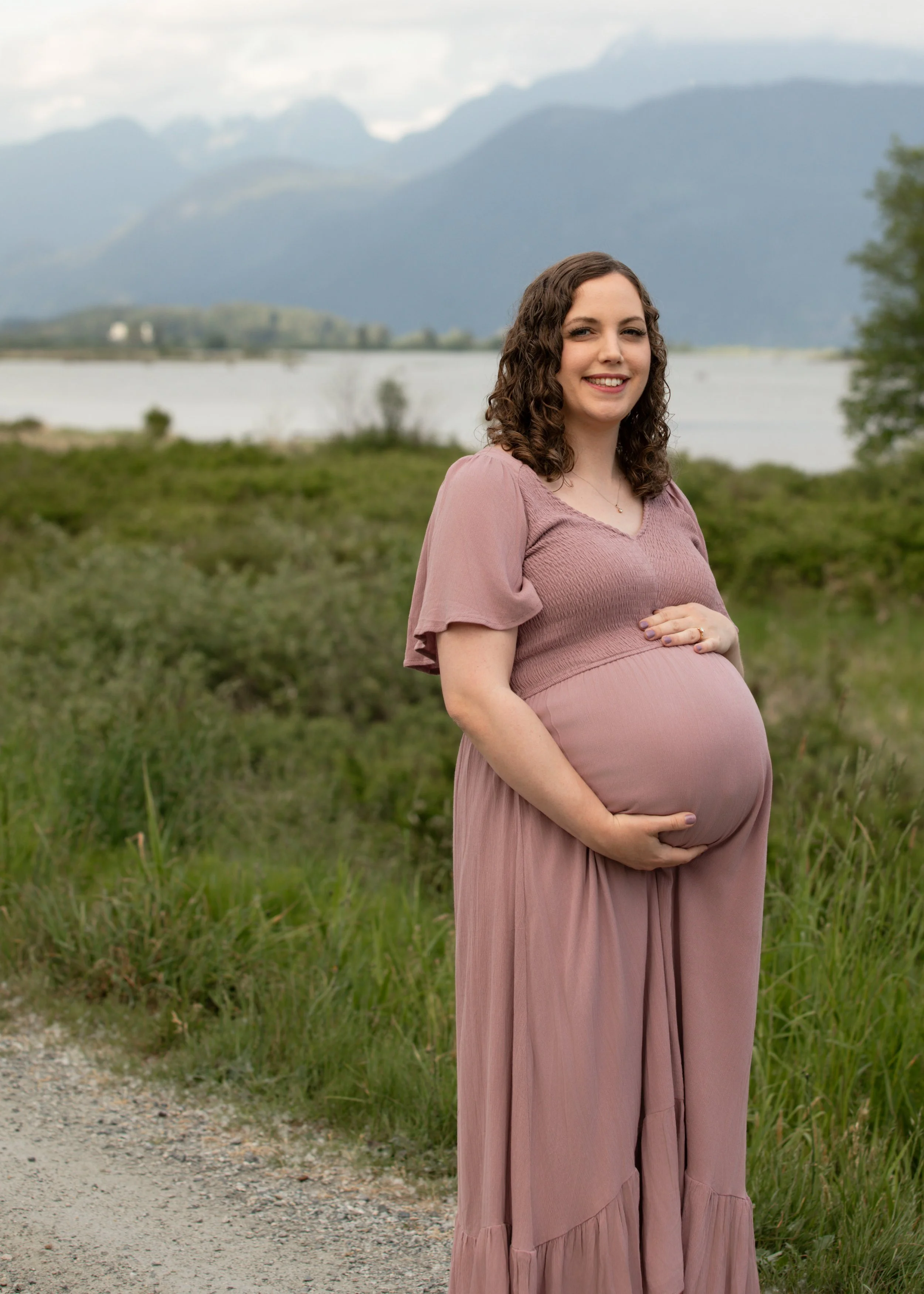 Outdoor Maternity Photography Tri-Cities