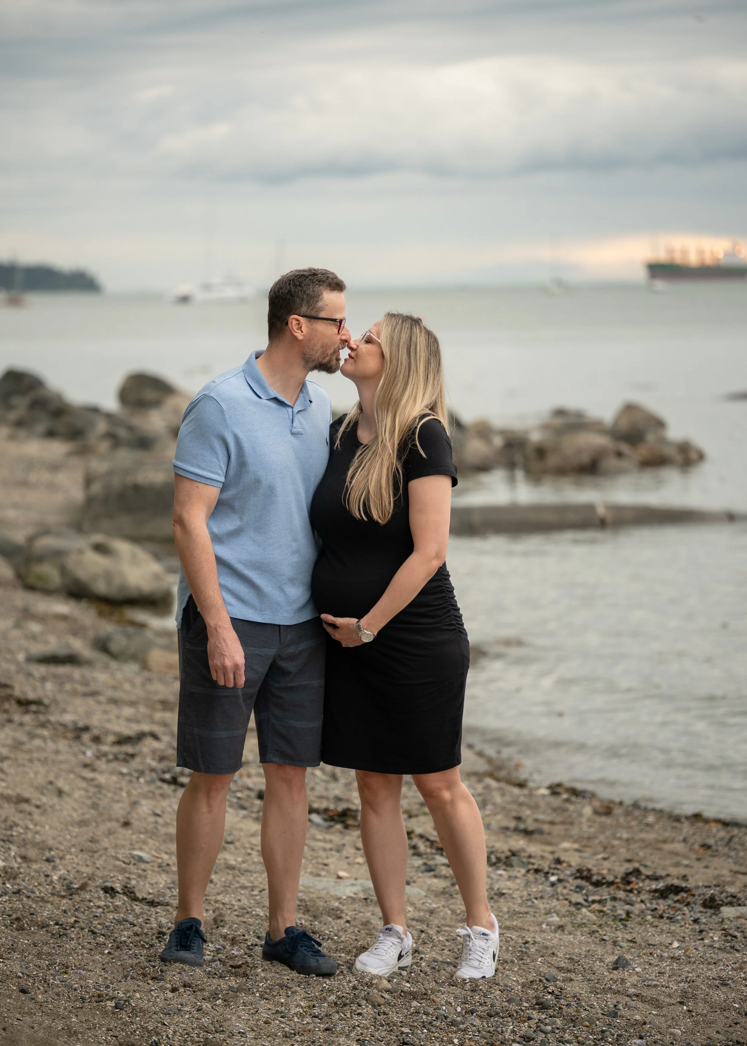 Beach Maternity Session Vancouver
