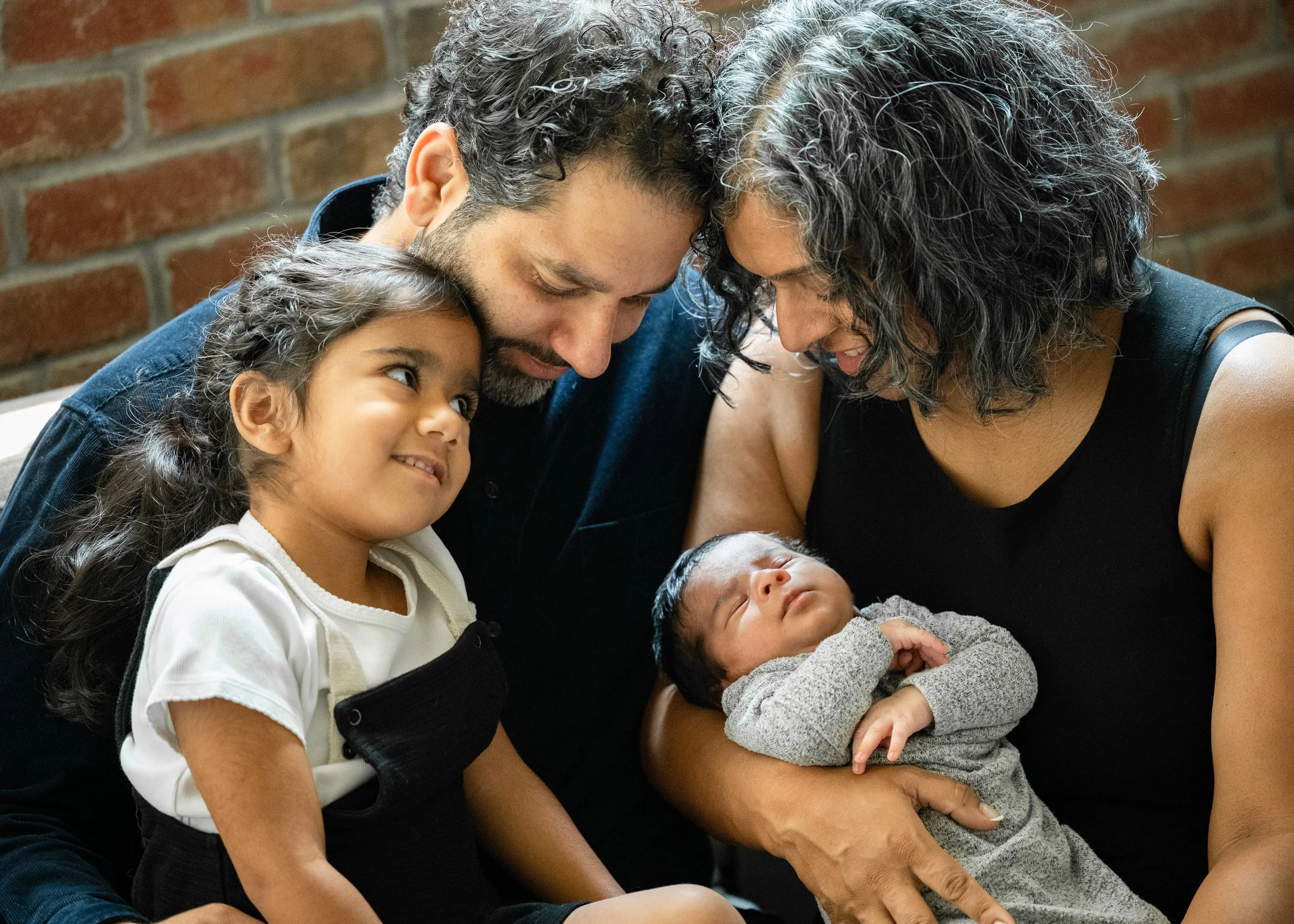 An In-Home Newborn Session Full of Connection | Vancouver Newborn Photographer | Tasha
