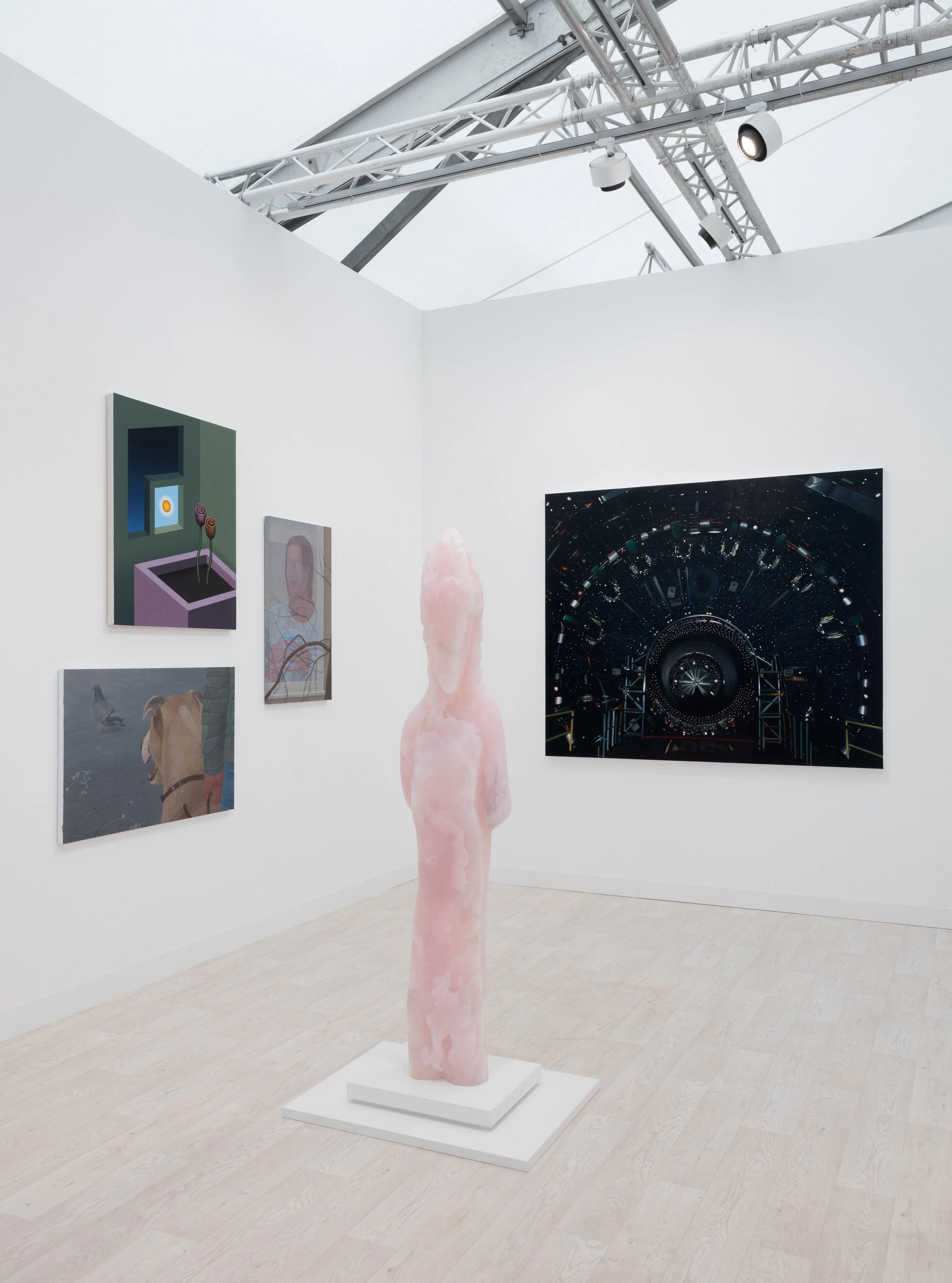 Frieze-London-2023-Installation-View-HIRES-13.jpg