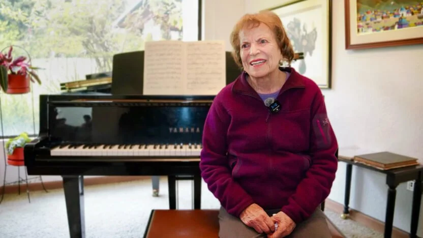 Aurora Román Casares, pianista quiteña de 91 años que ha marcado la historia de la música clásica en Ecuador