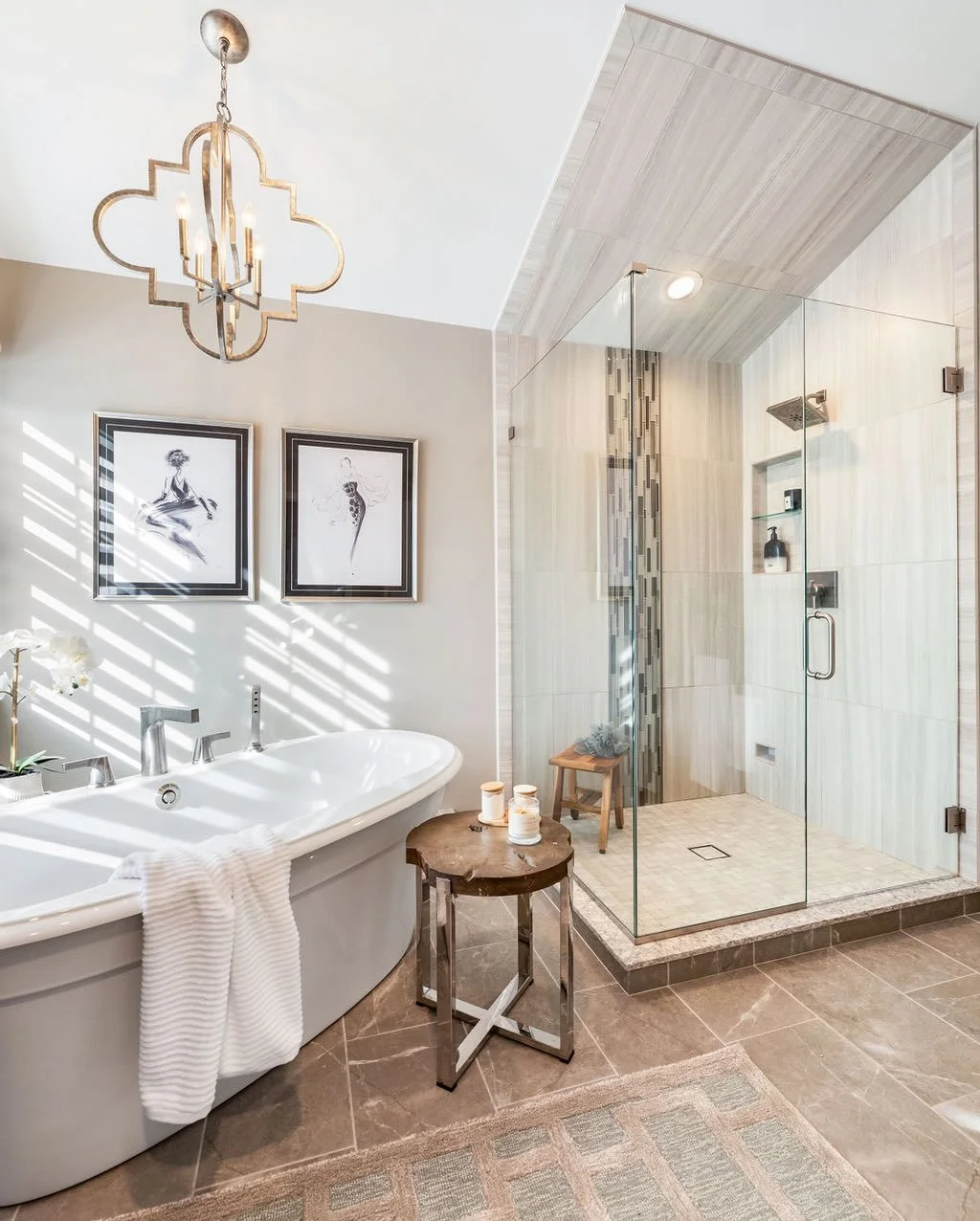 How to observe National Bubble Bath Day - prepare yourself a relaxing bubble 🫧 bath! 🛀🏾 

📸 @arphotographydetroit 

#MasterBathRetreat #BathroomSanctuary #SpaInspiredDesign #FreestandingTub #LuxuryBath [luxury master bathroom relaxing spa-like re