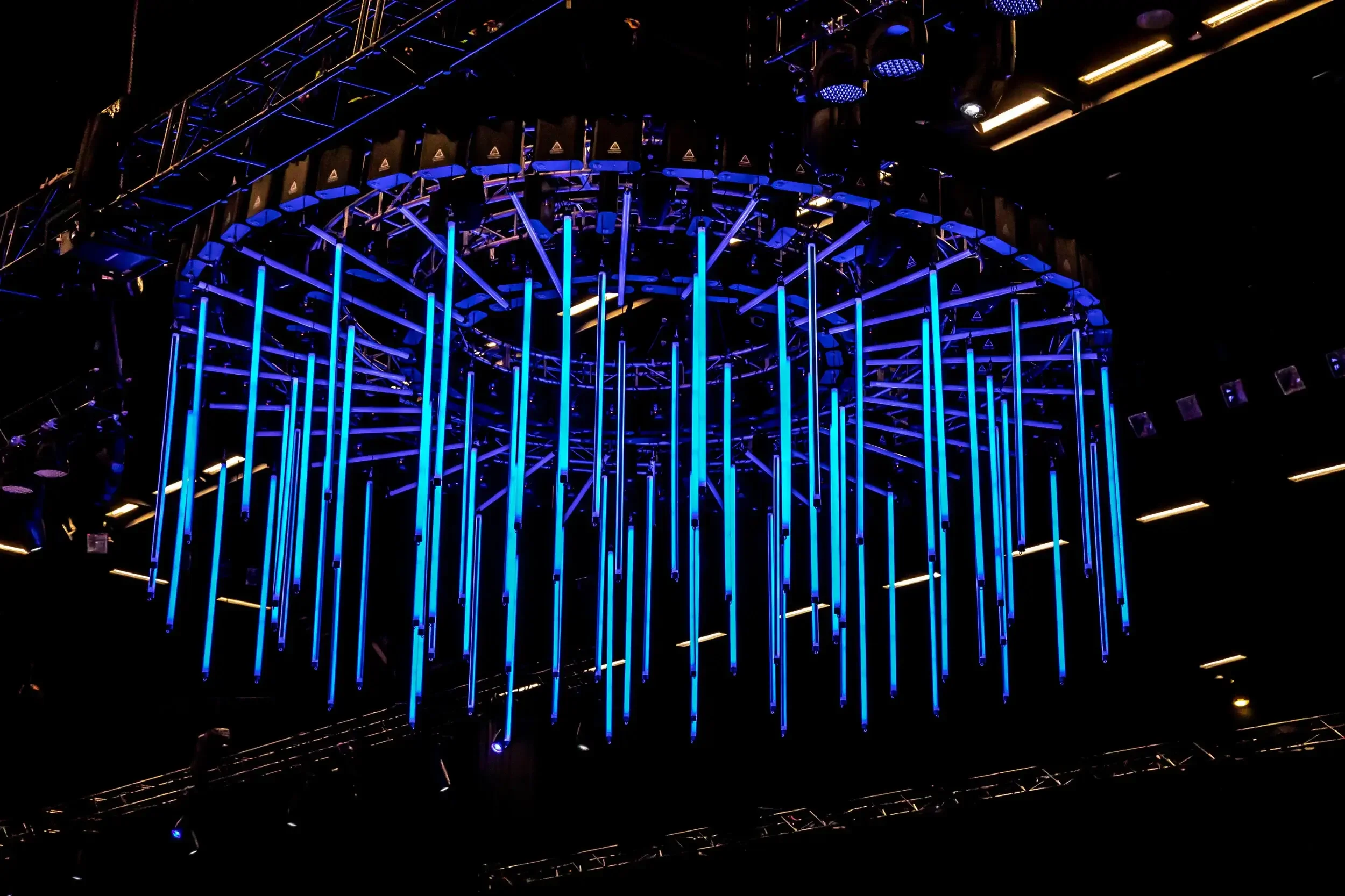 EVENT+AND+STAGE+LR-104 (1).webp