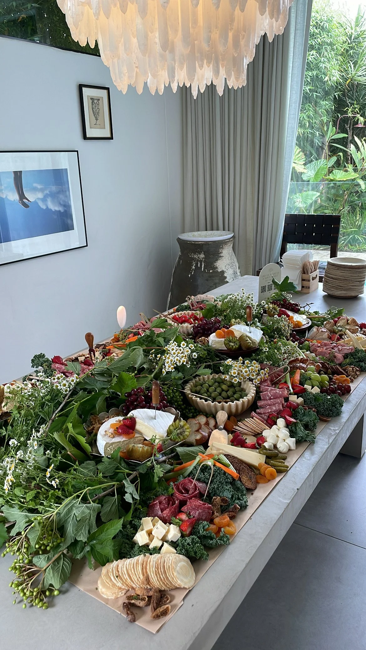 top 20 grazing tables in sydney, new south wales... Pop up Picnics | Grazing Tables Sydney | Milk & Honey Picnics