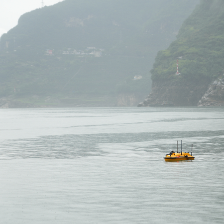 CHCNAV Apache 4 pro 6