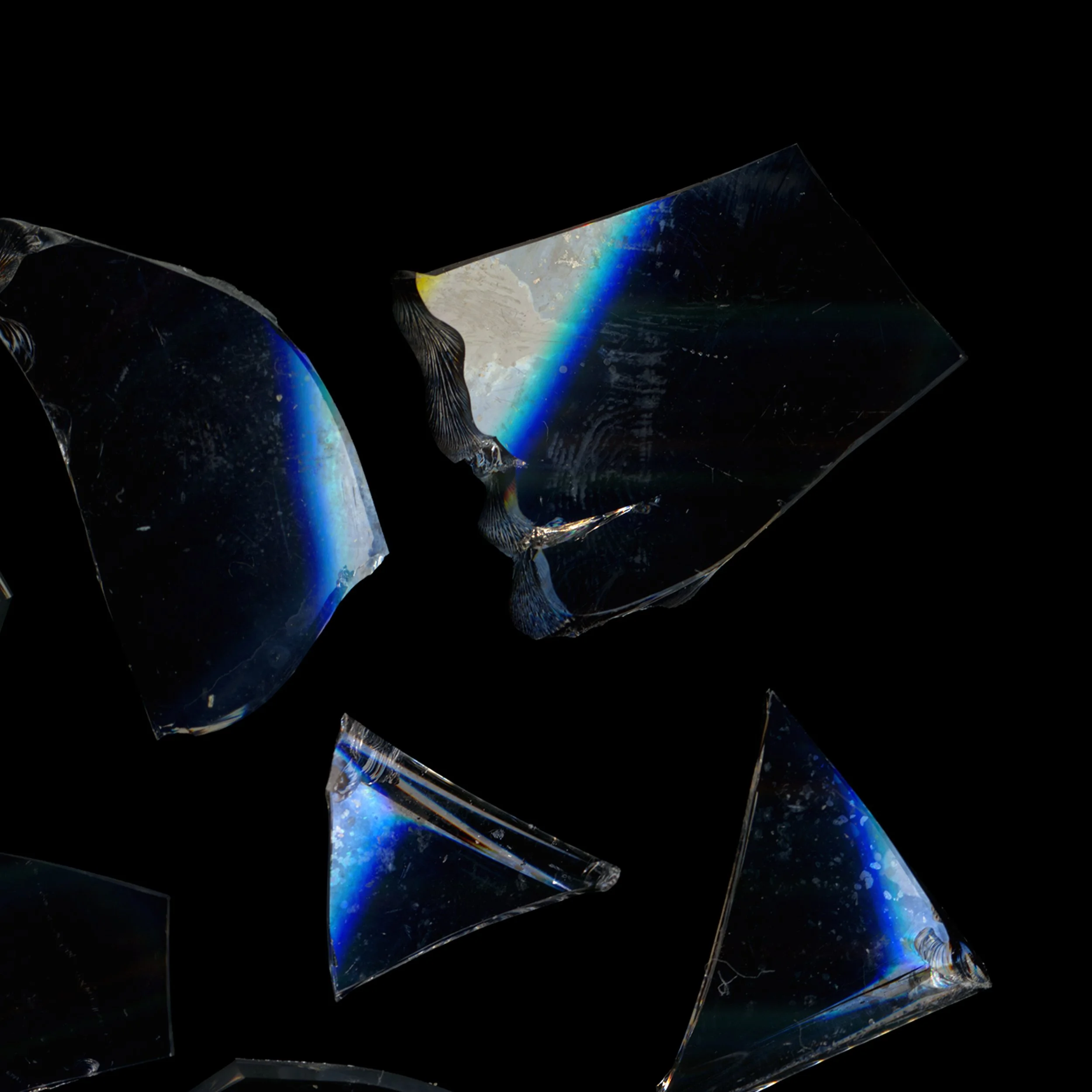 shattered glass2.jpg