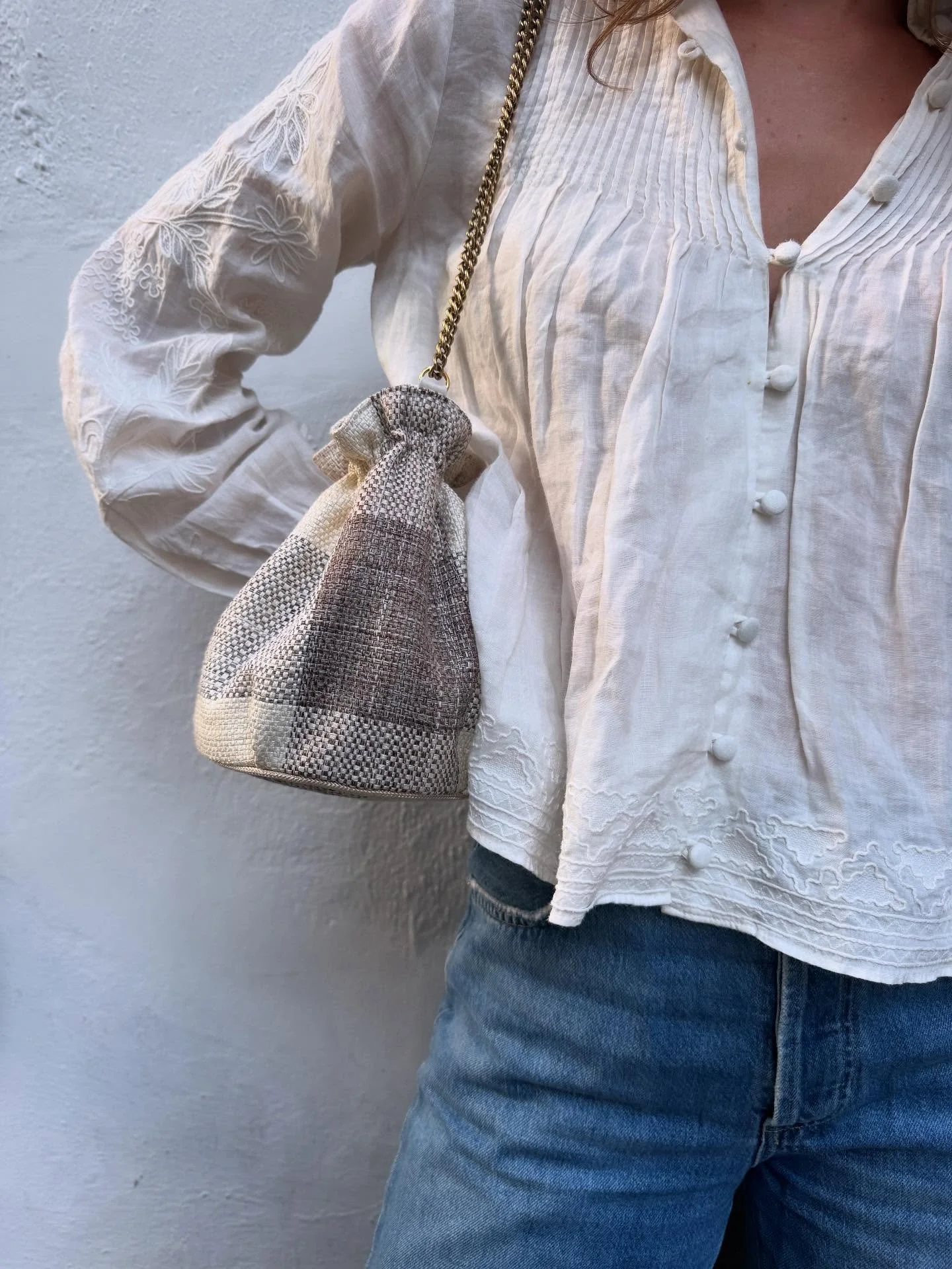 Keep it simple with The Virginia 🤎