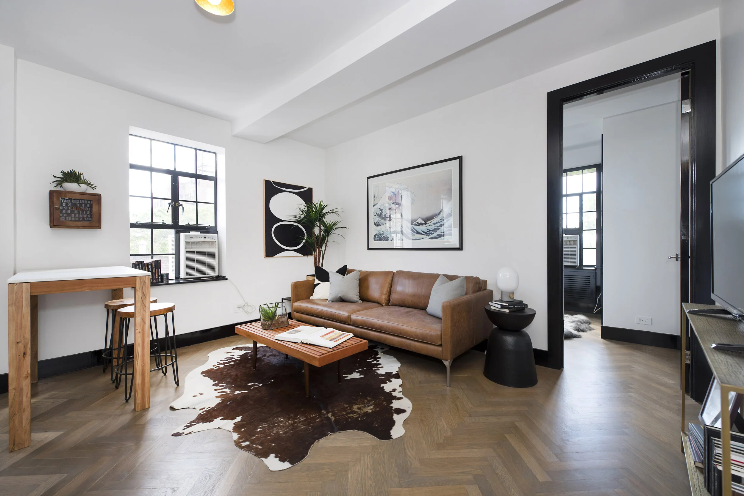 25 Monroe Place_7D_Living_Room.jpg