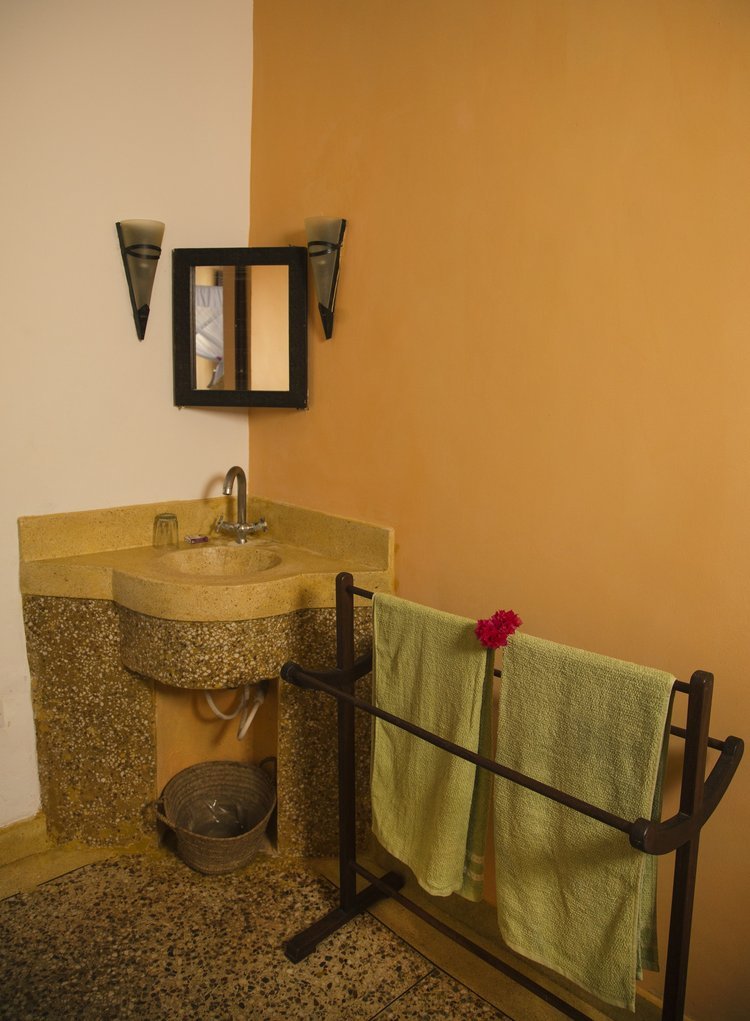 Bathroom+wash+basin+Room+Coconut.jpeg