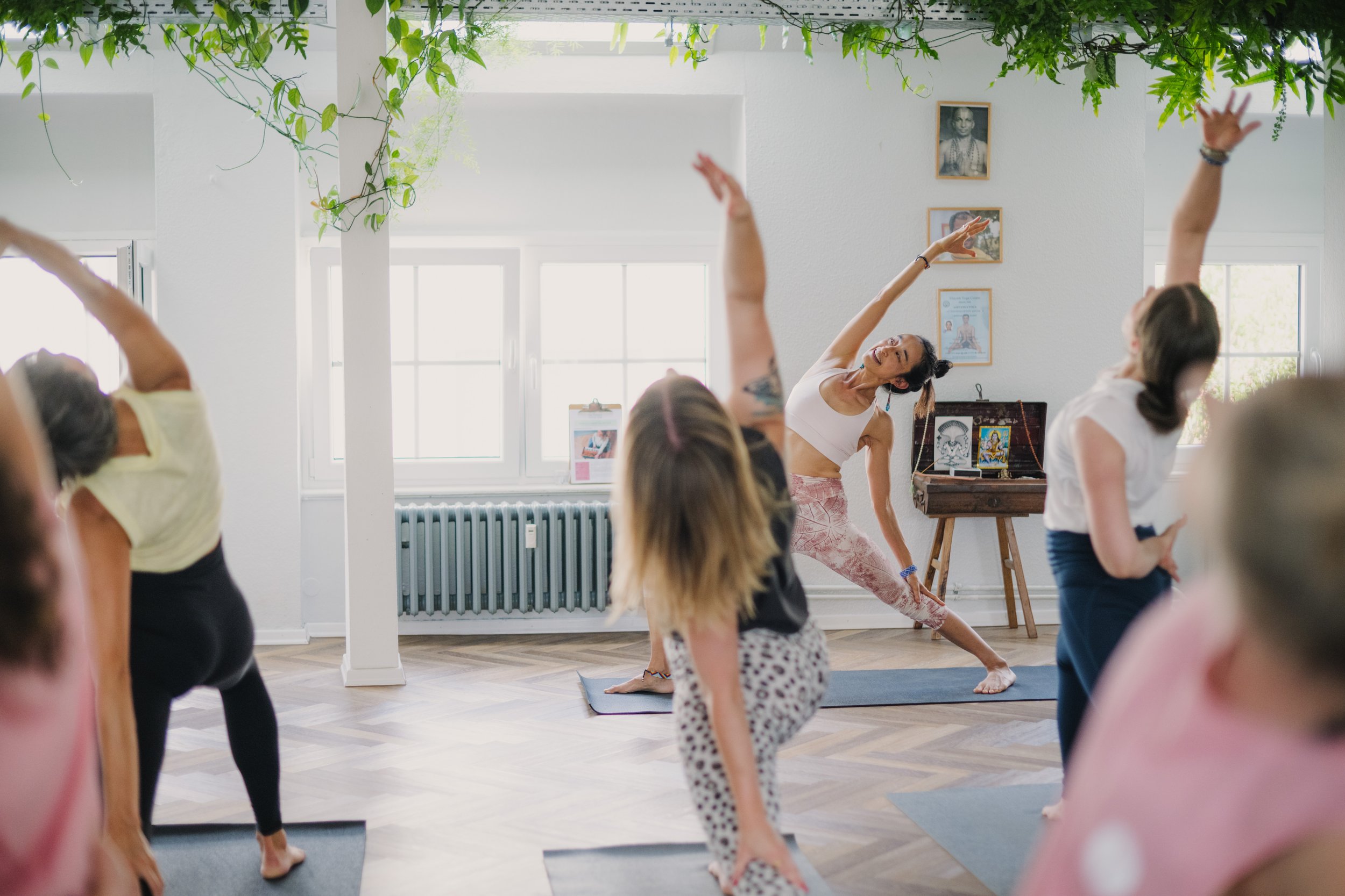 Weaving the Flow : Advanced Vinyasa Flow Sequencing Training