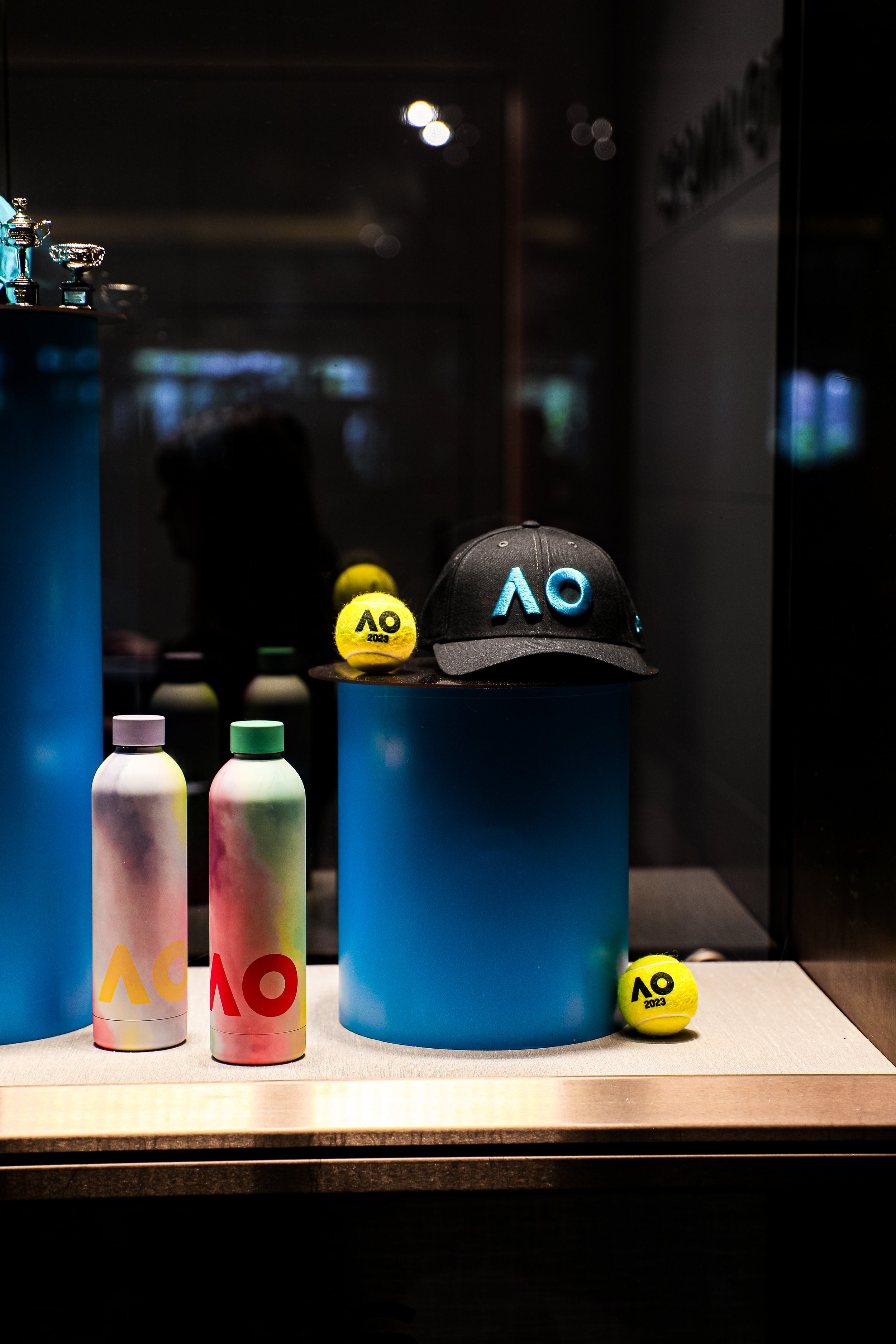 CROWN-AO-MERCH-07.jpg