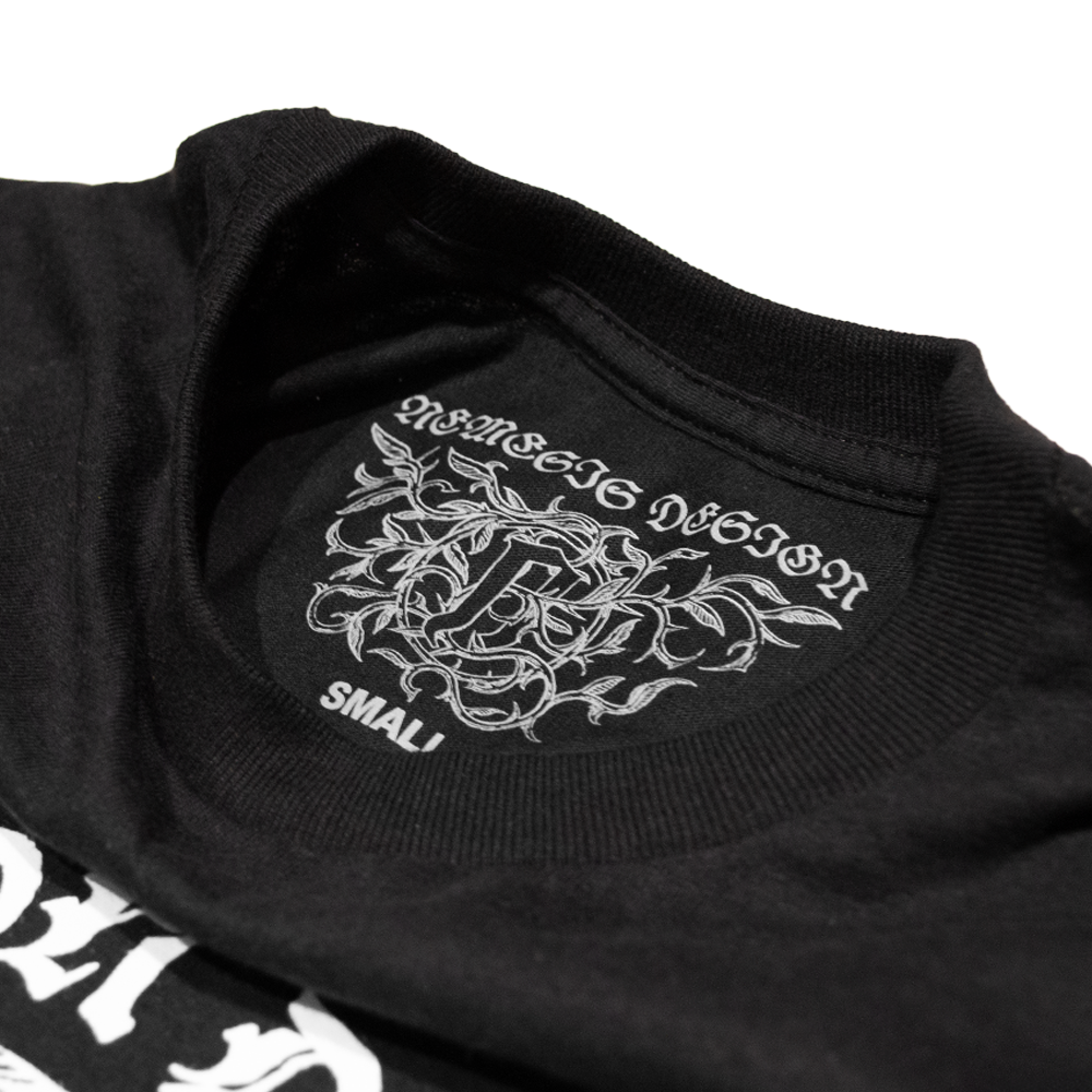 DESIRE_TEE_BLACK_DETAIL_03.png