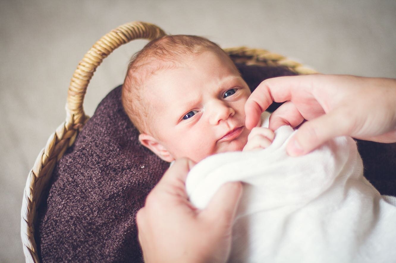 People often ask why newborn shoots can take 2-3 hours. When you're working with a baby, you need to be patient and accommodate things like feeding, nappy changes, and even soothing. We prefer to take our time so the little one doesn't get overstimul