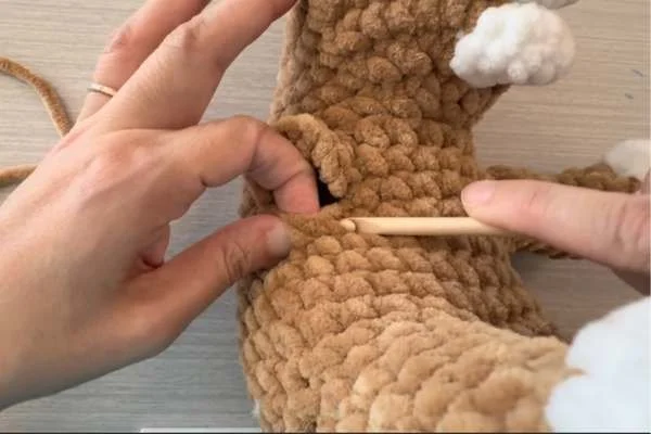 crochet cow right arm