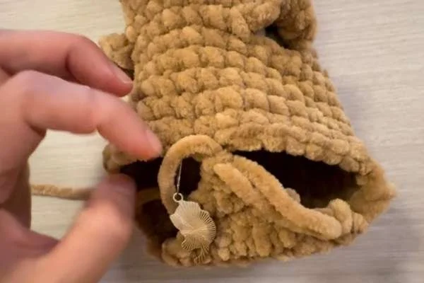 crochet cow backside