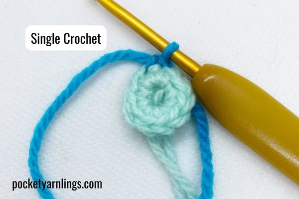 Single Crochet Yarn Over Vs. Yarn Under What Is The Difference? - Magic Owl  Studios