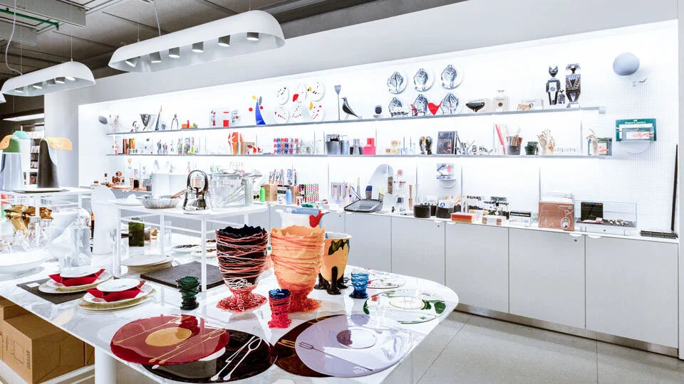 milkdecoration_pompidou_01.jpg