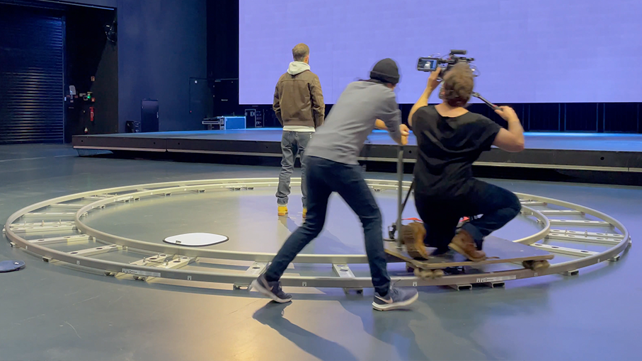 RIVERSIDE_PRODUCTIONS team 11.png