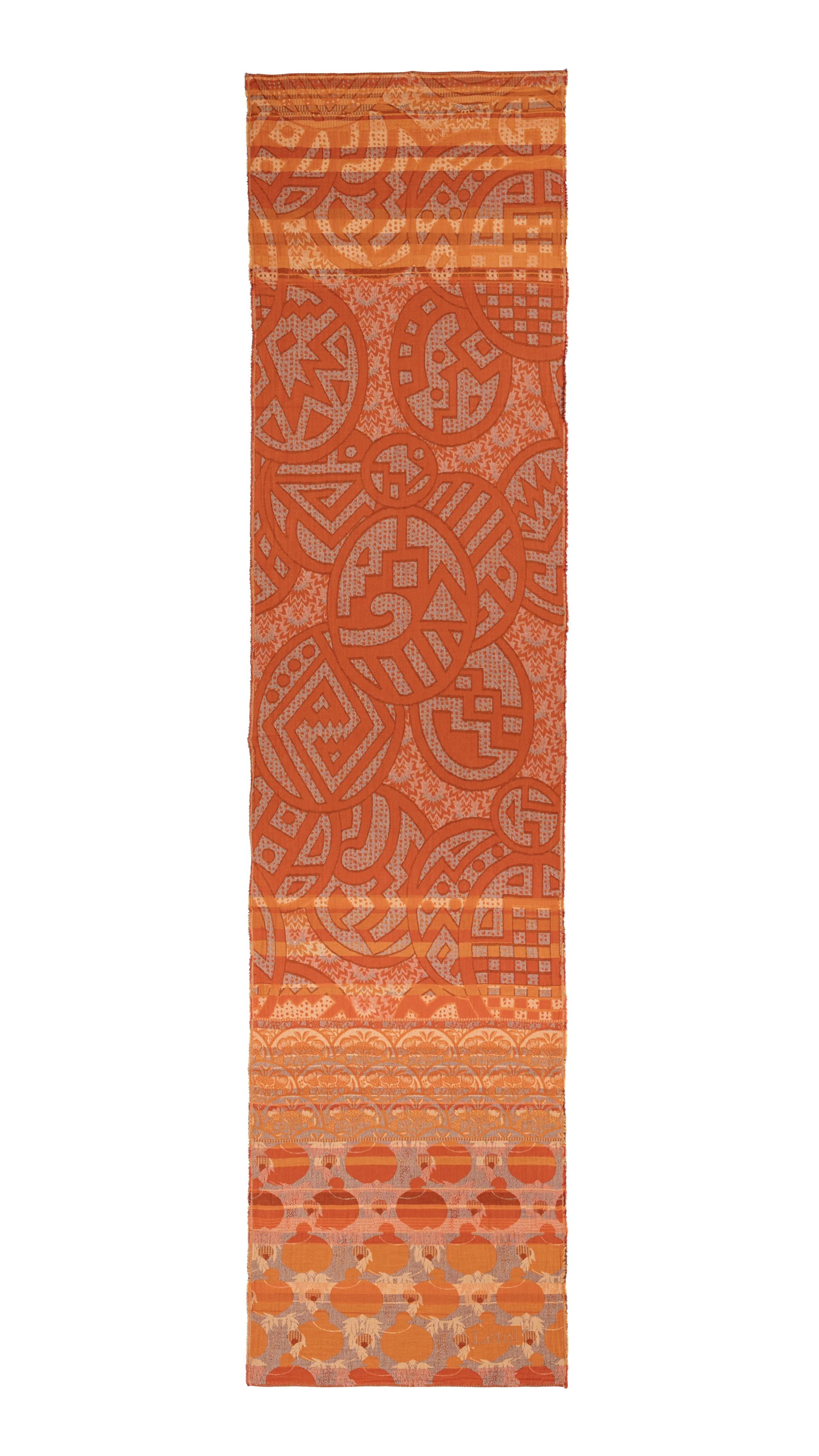Gisèle R02 orange  Entière.jpg