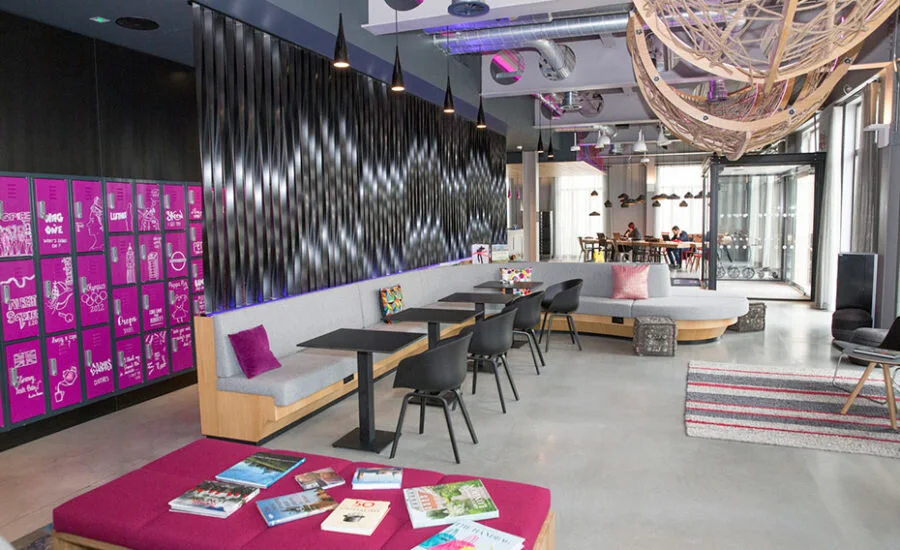 moxy-london-1-900x550.jpeg