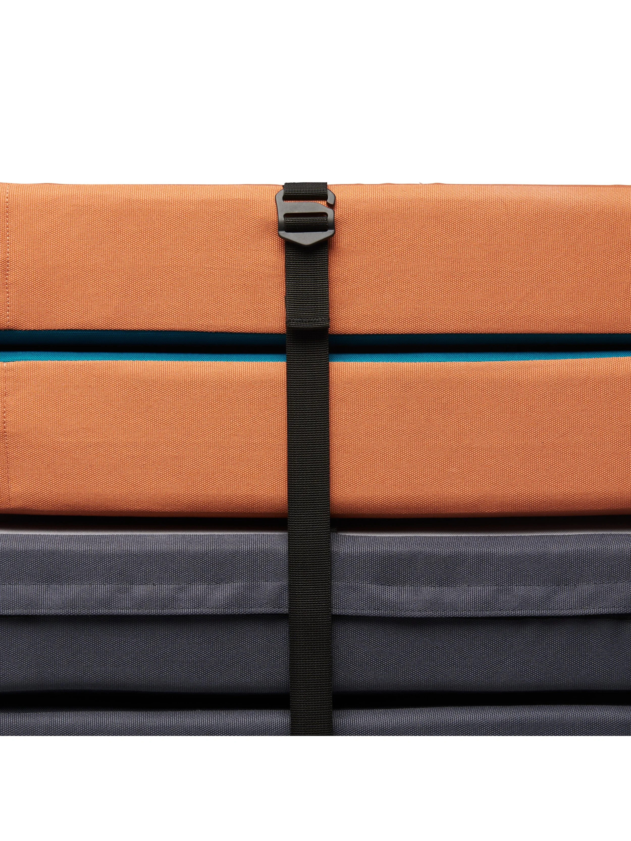 Black Diamond Mondo Crash Pad — Ontario Resoles