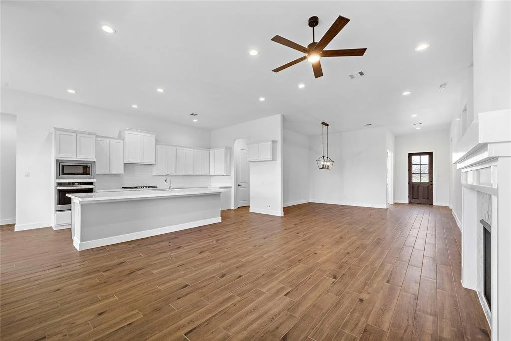 Family Room Kitchen and Foyer -6.jpeg