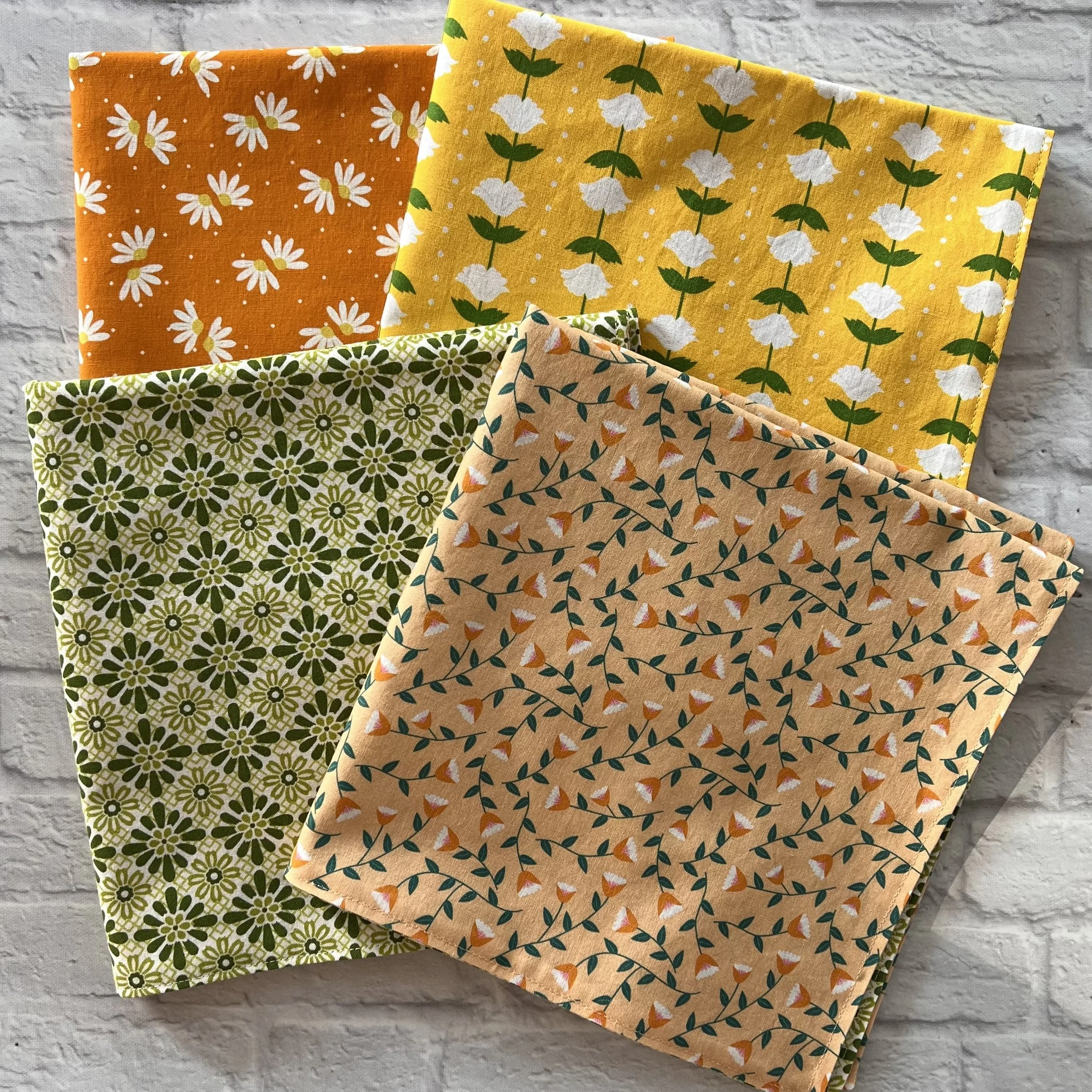retro blooms 2 large napkins 2.jpg