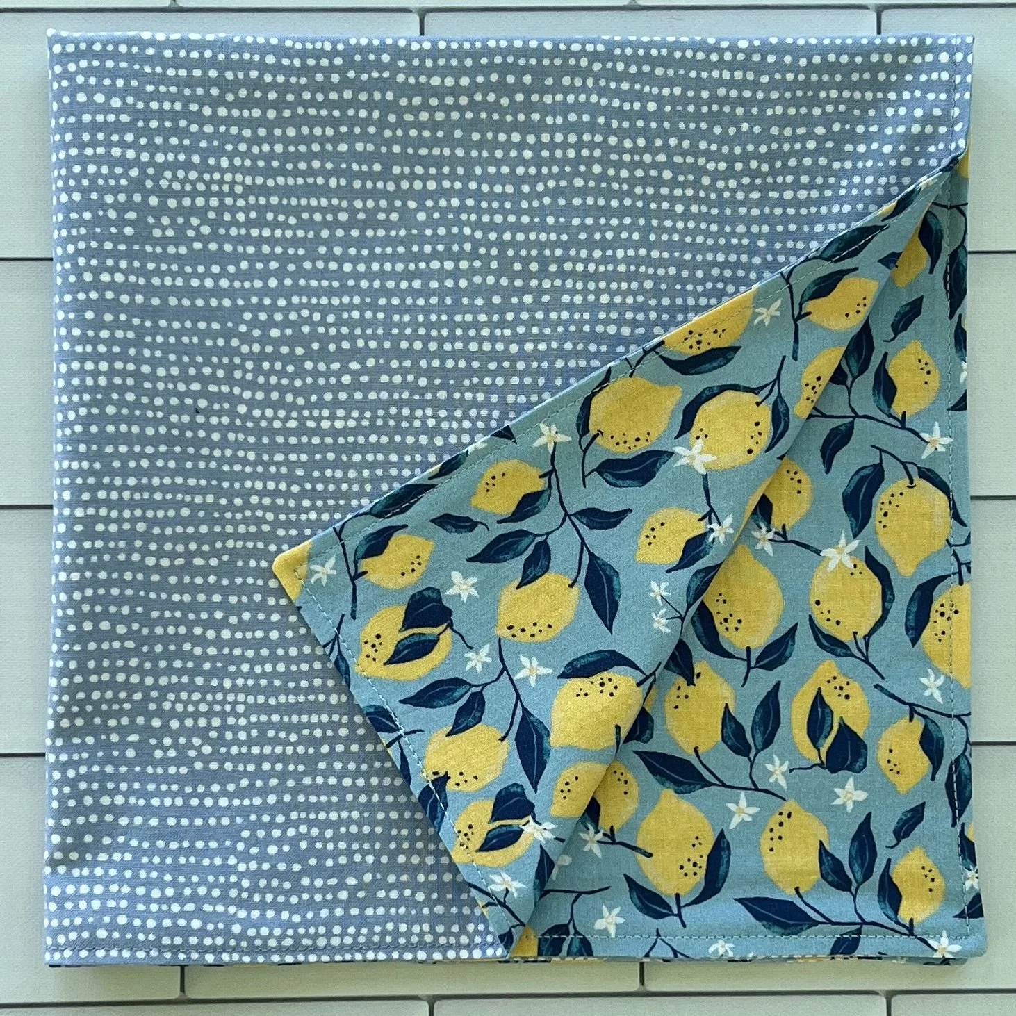 lemon large napkins 6.jpg