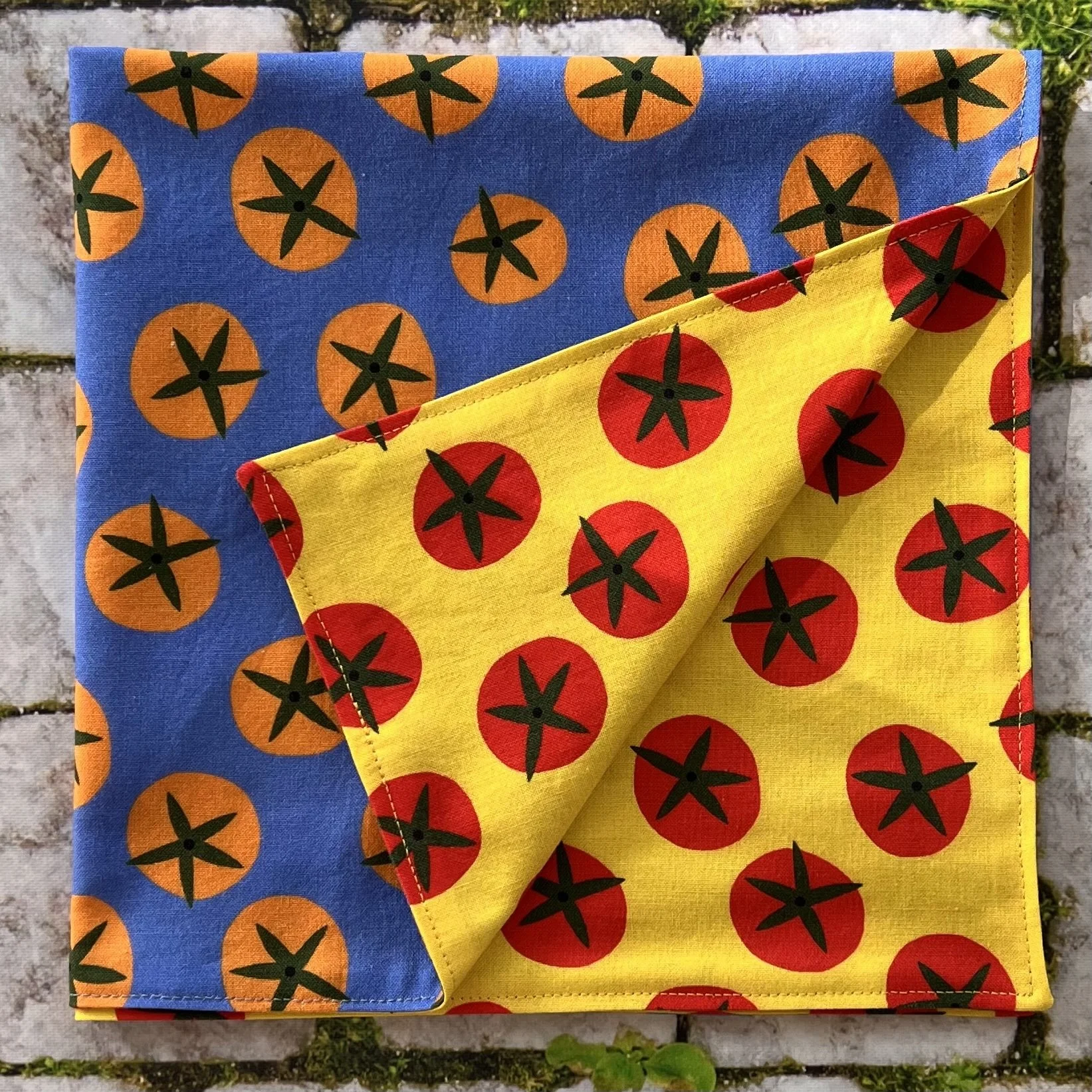 tomato large napkins 6.jpg