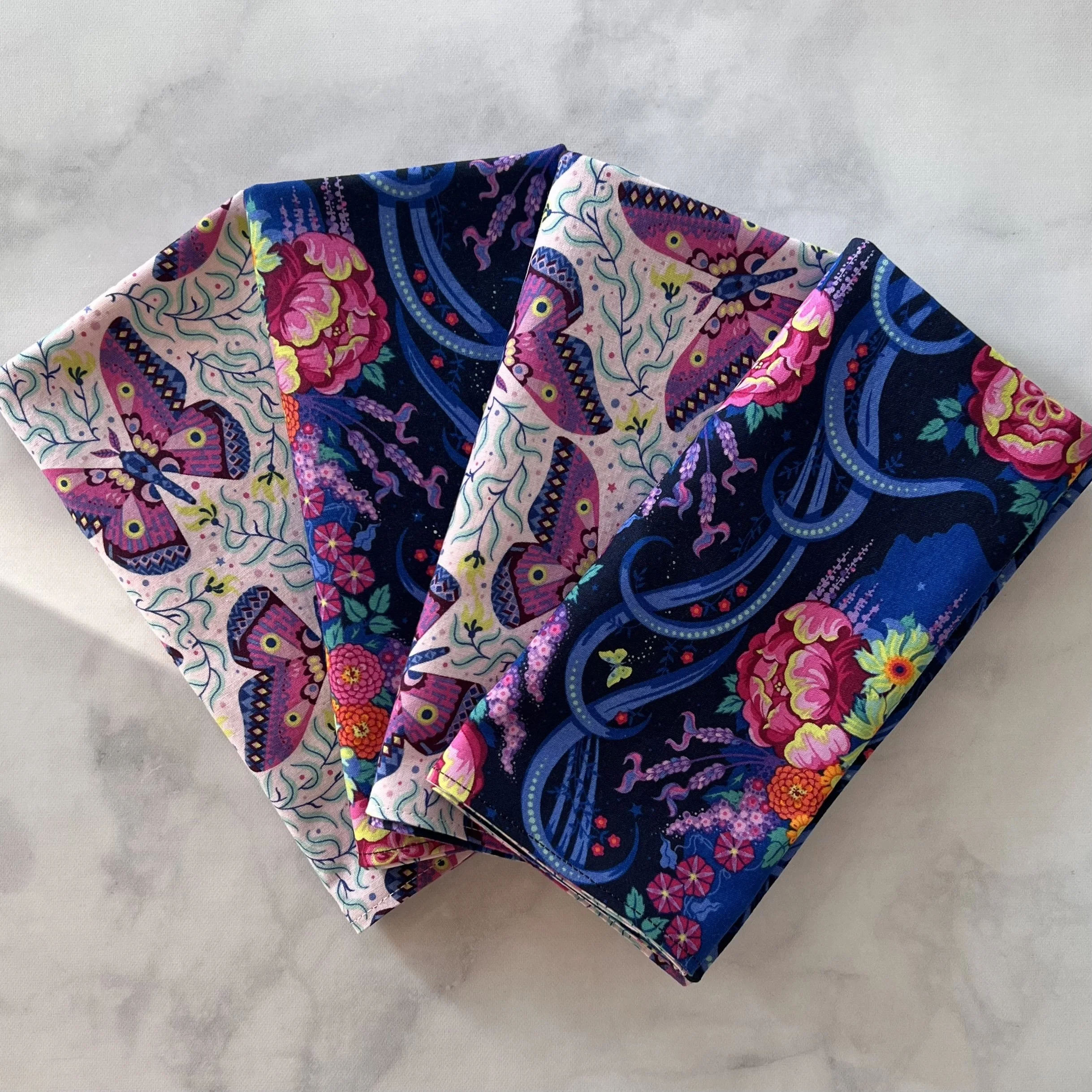 Glowing Trellis Large Napkins