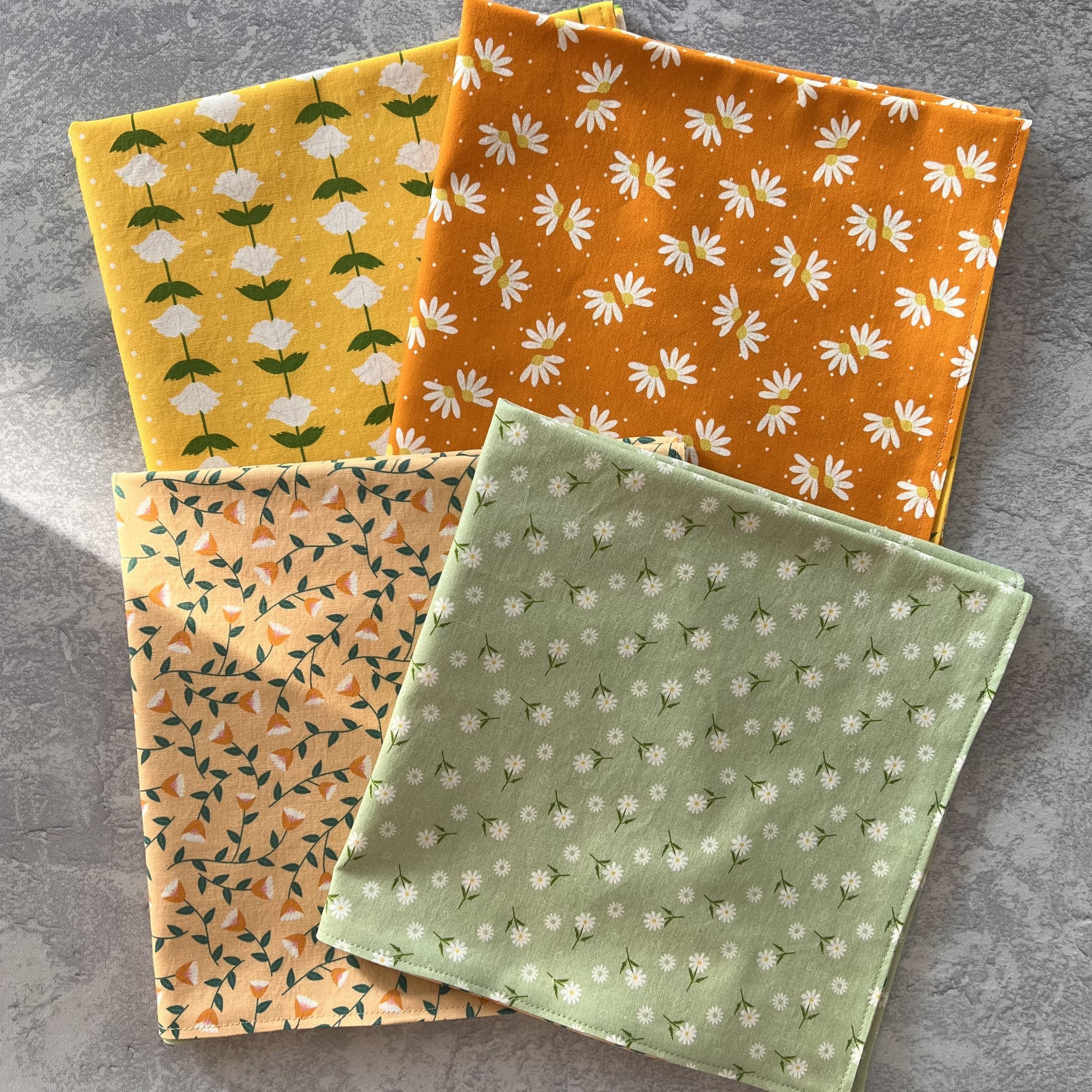 retro blooms 1 large napkins 2.jpg