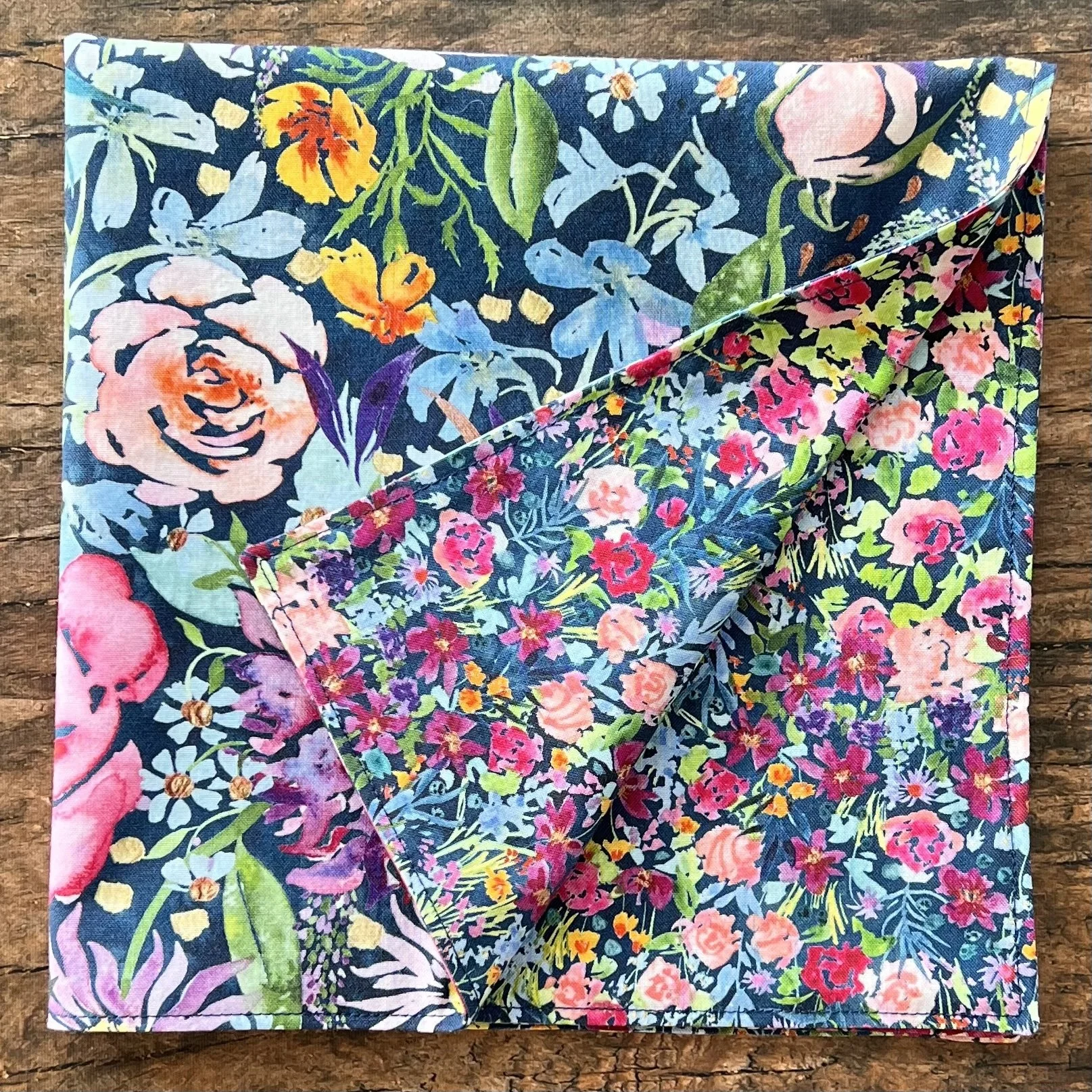 wildflower large napkins 5.jpg