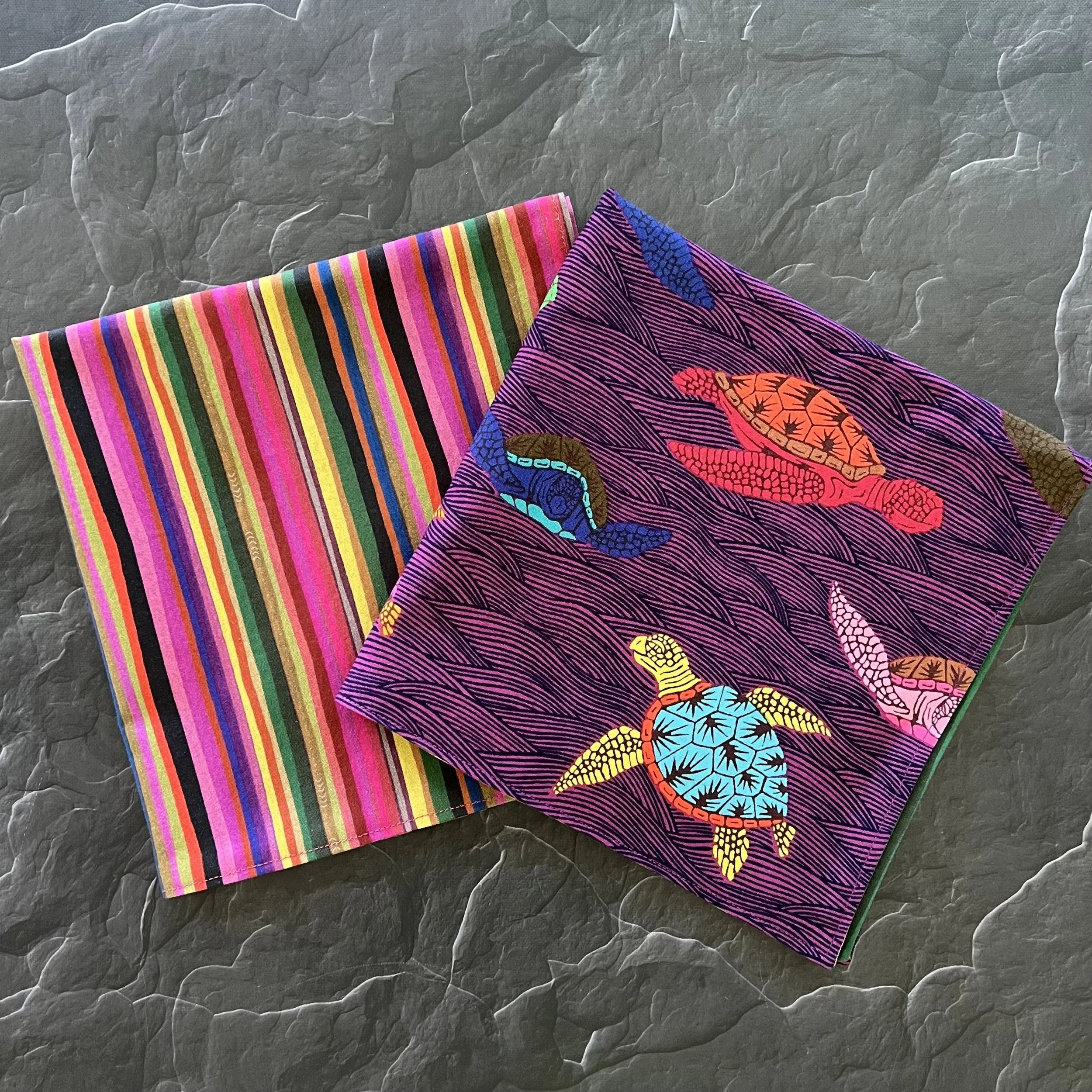 bright sea turtles large napkins 2.jpg