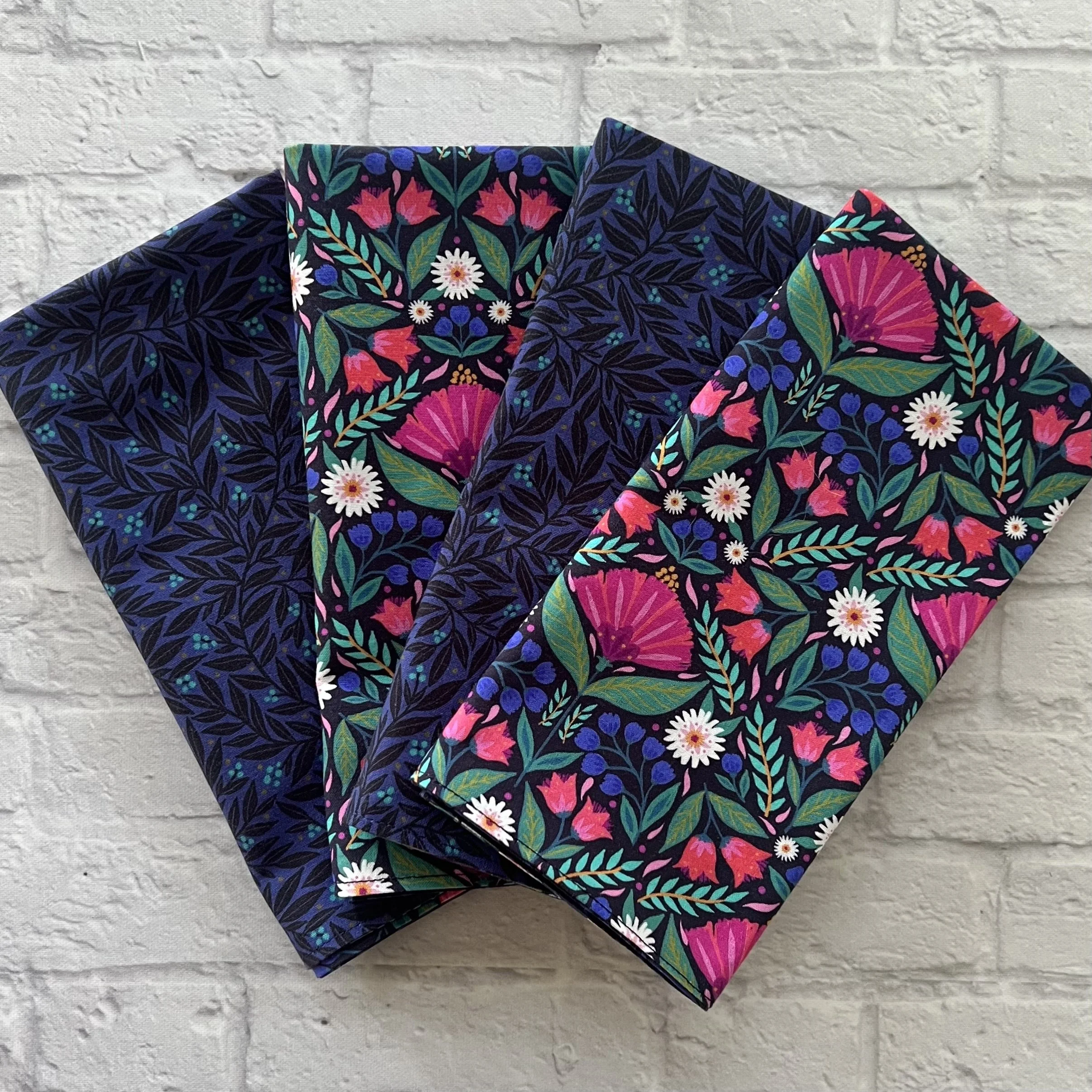 Daisy Fan Large Napkins 1.jpg