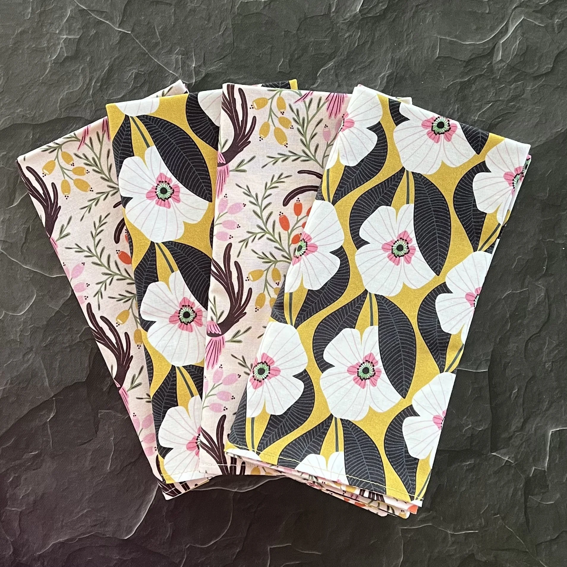 Ochre Beauty Large Napkin Set