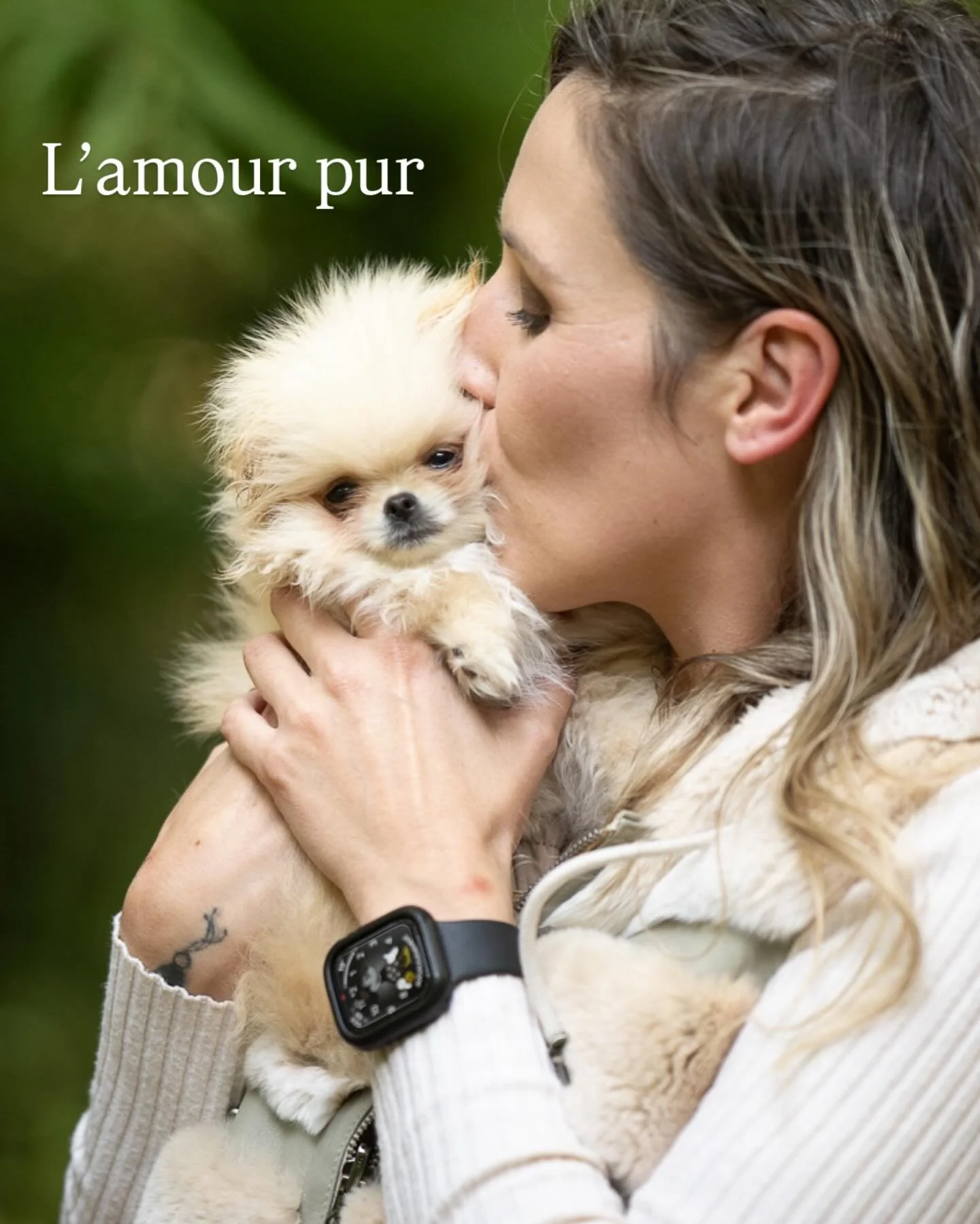 ⭐️ ASTRA ⭐️

J&rsquo;ai rencontr&eacute; la petite merveille d&rsquo;Emma quand elle &eacute;tait encore toute petite mais grande dans son temp&eacute;rament et sa soif de d&eacute;couverte.
Astra, 3 mois, &agrave; la fourrure soyeuse, dans les cycla