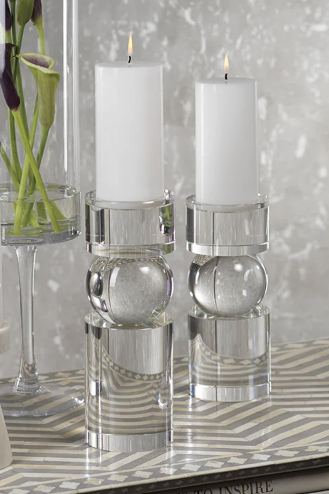 Frank/McGregor: Pillar Candleholder