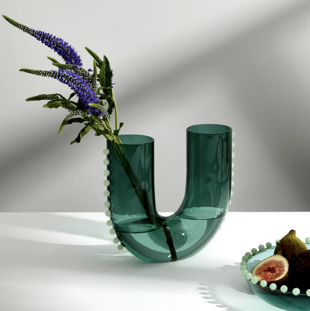 pearl u vase with flower farr.jpg