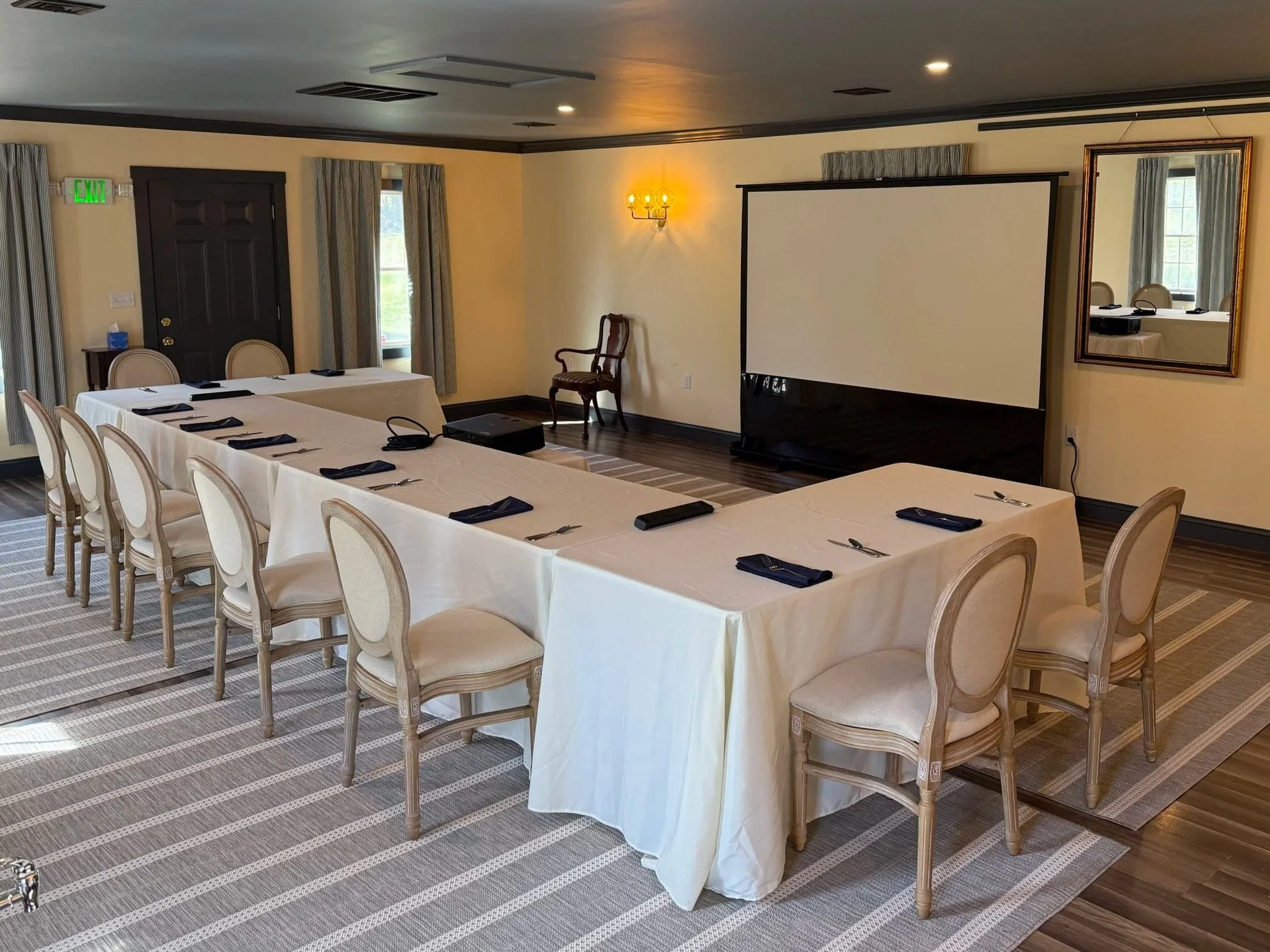 Conference+Table.jpg