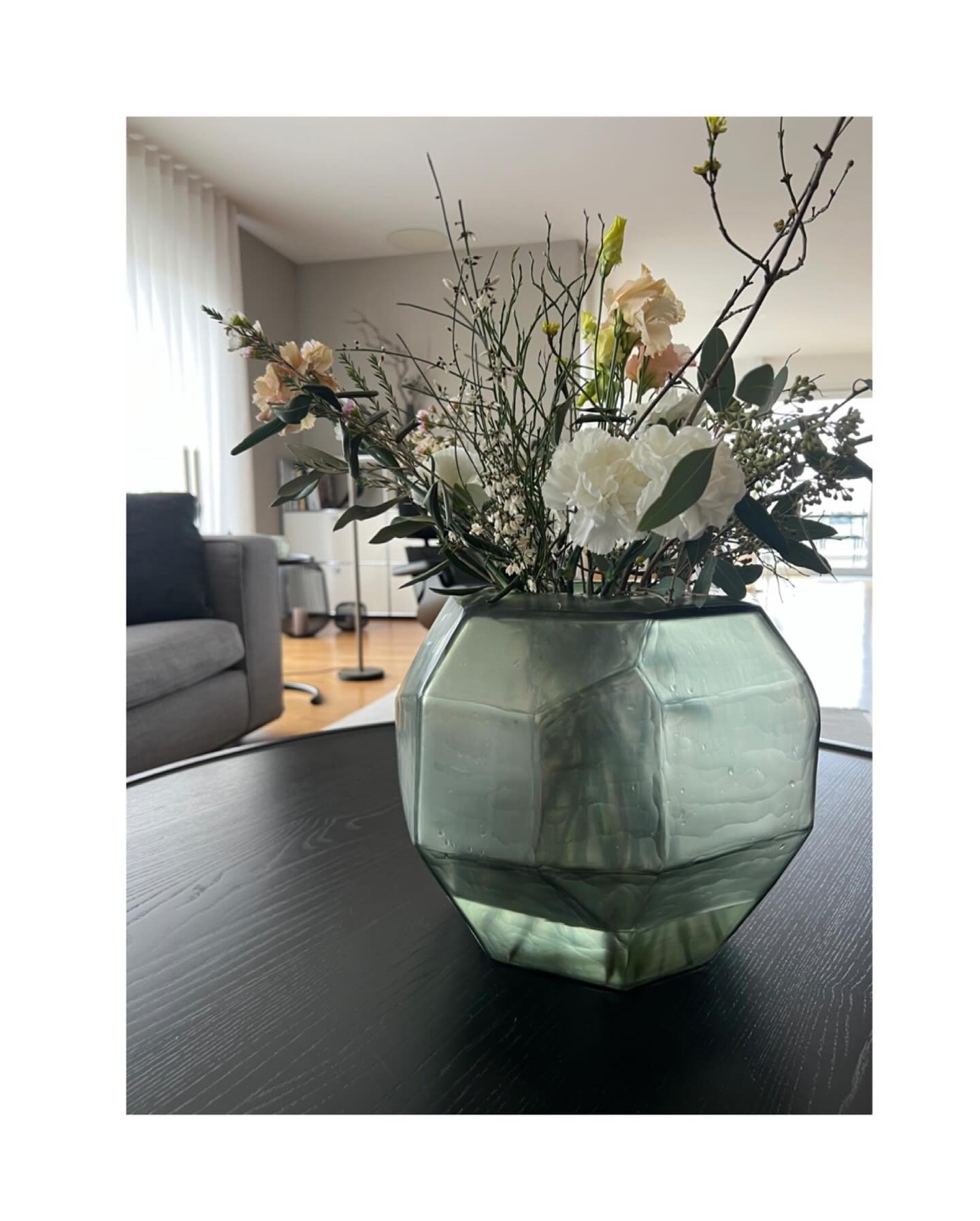 VALENTINSTAG-AKTION 10% RABATT BIS 14.02.2025

#interiordesign #design #interior #homedecor #architecture #home #decor #interiors #homedesign #interiordesigner #furniture #decoration #designer #interiorstyling #interiordecor #homesweethome #handmade 
